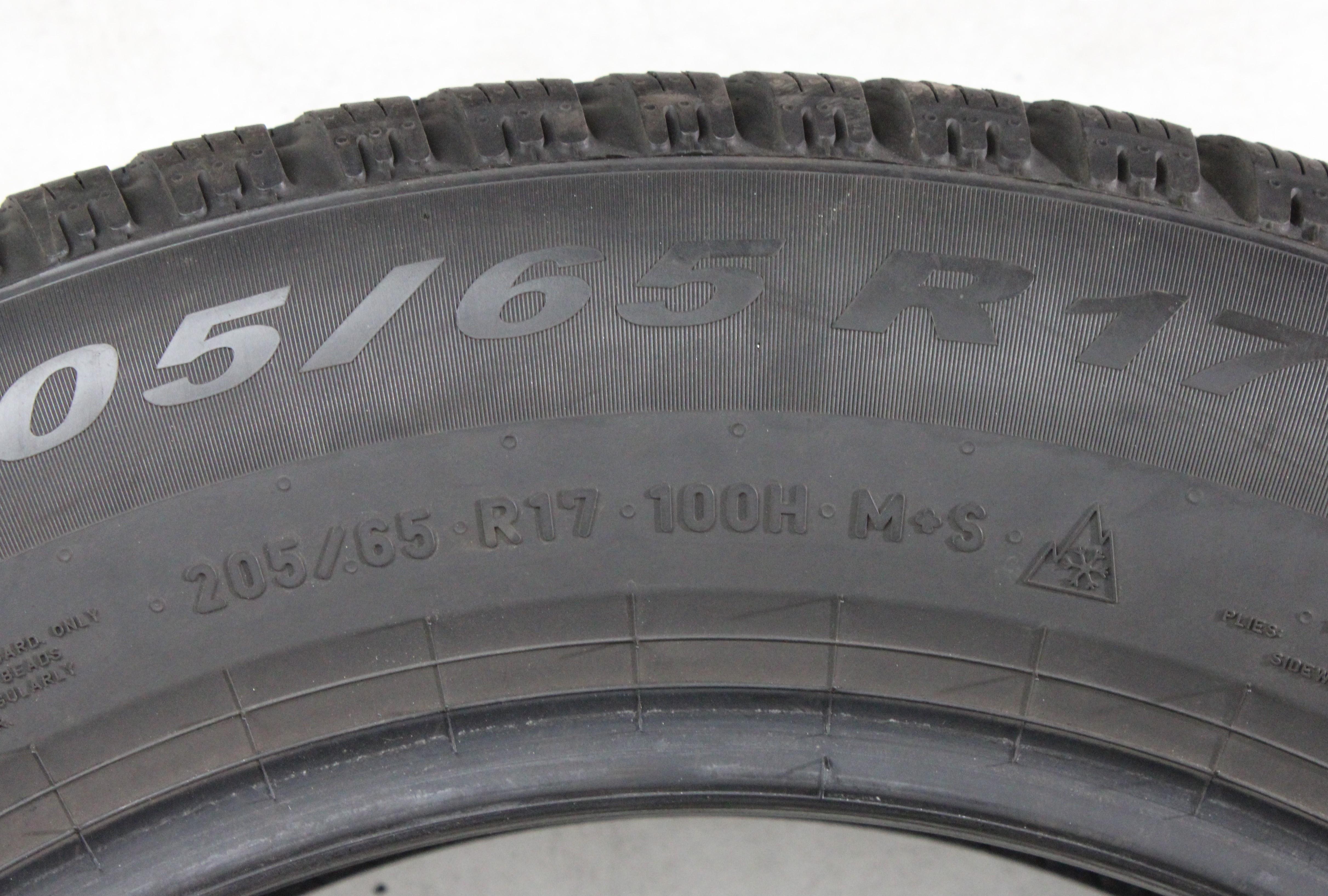 2 x 205/65R17 100H Winterreifen Pirelli Winter Cinturato 2* 5,5-6mm 2022