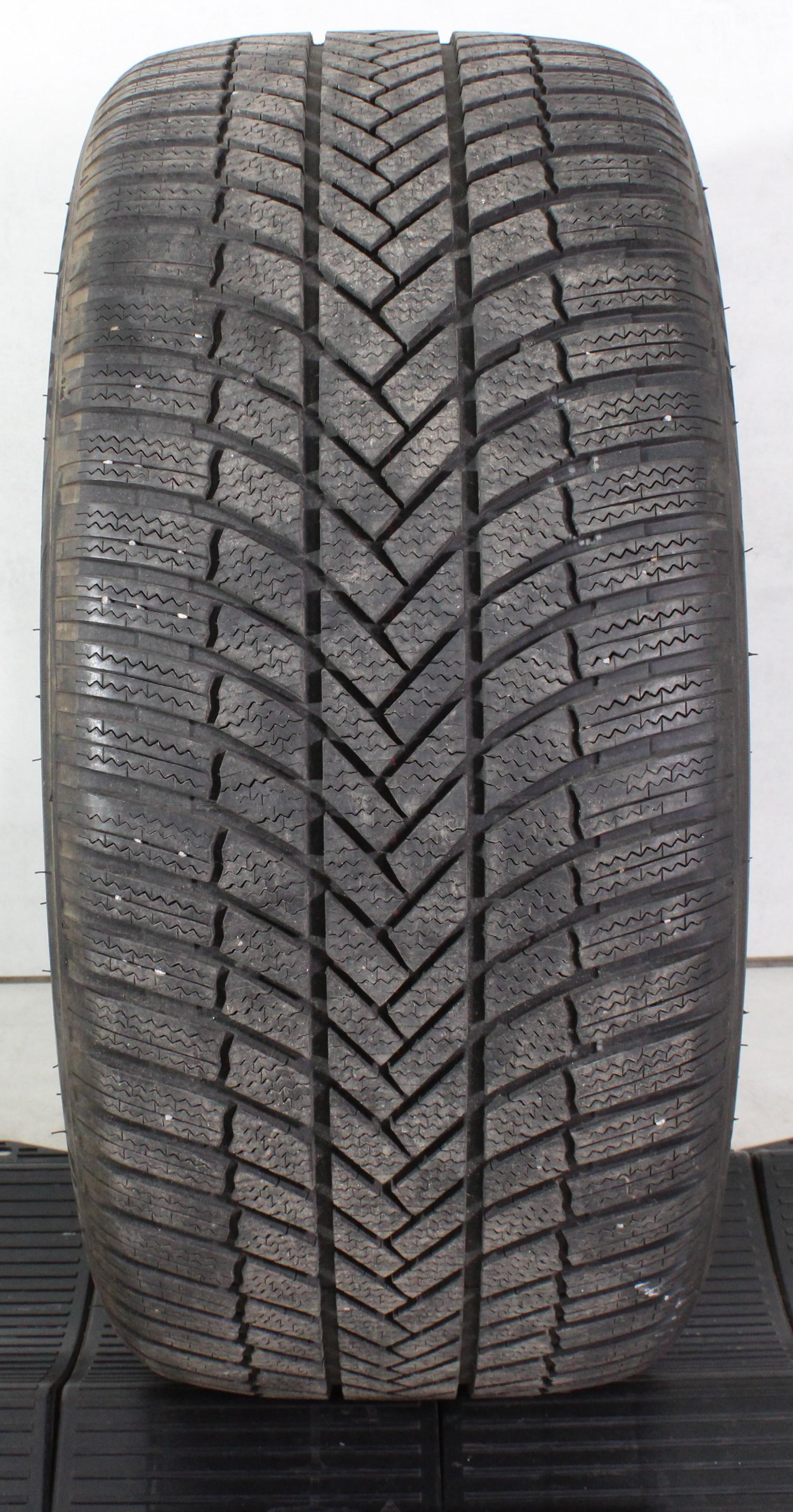 1 x 275/40R19 105W Winterreifen Bridgestone Blizzak LM005 7mm 2021