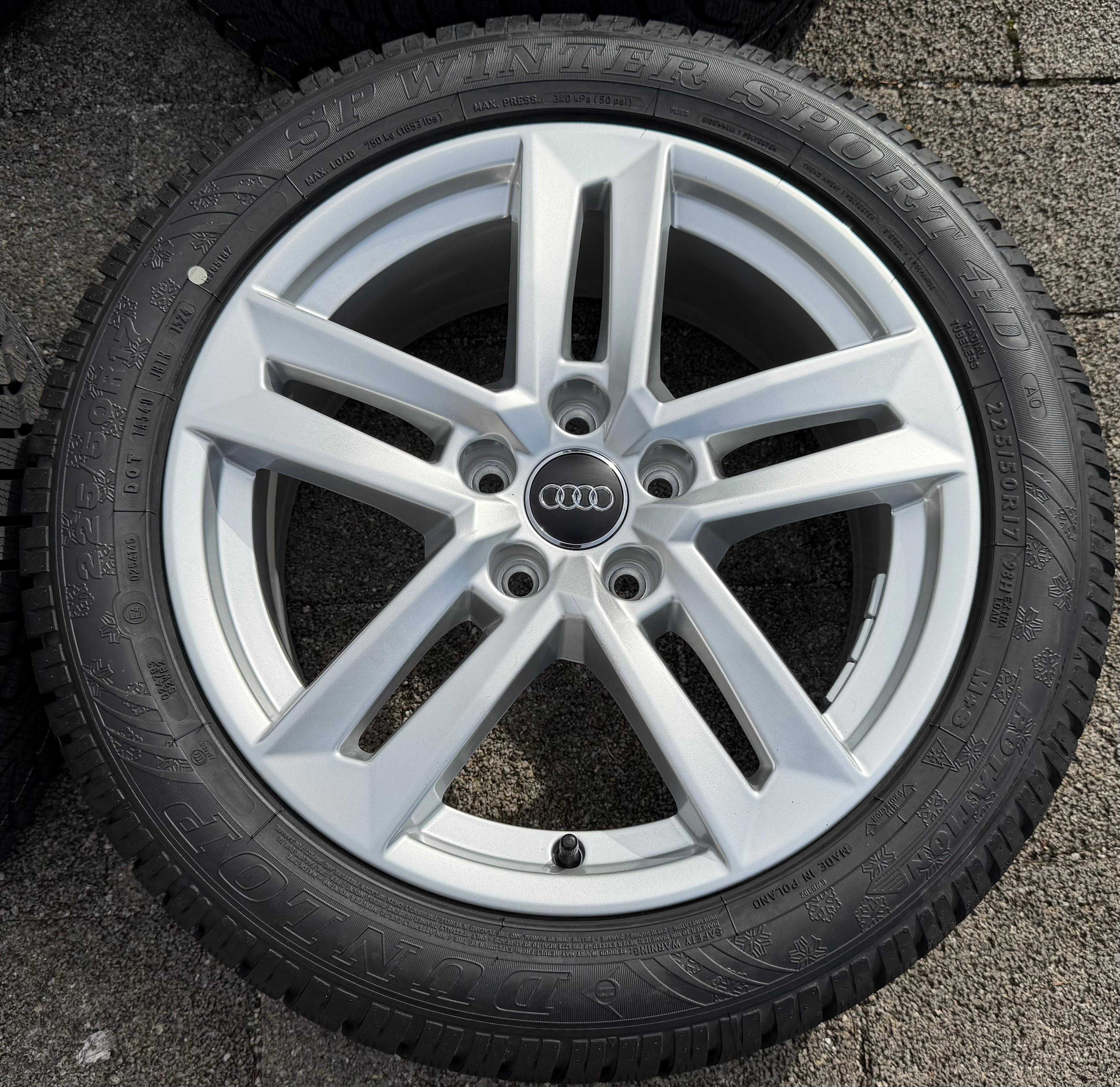 4 Original 17" Alu Winterräder Audi A4 B9 8W 8W0601025P 225/50R17 98H Dunlop NEU