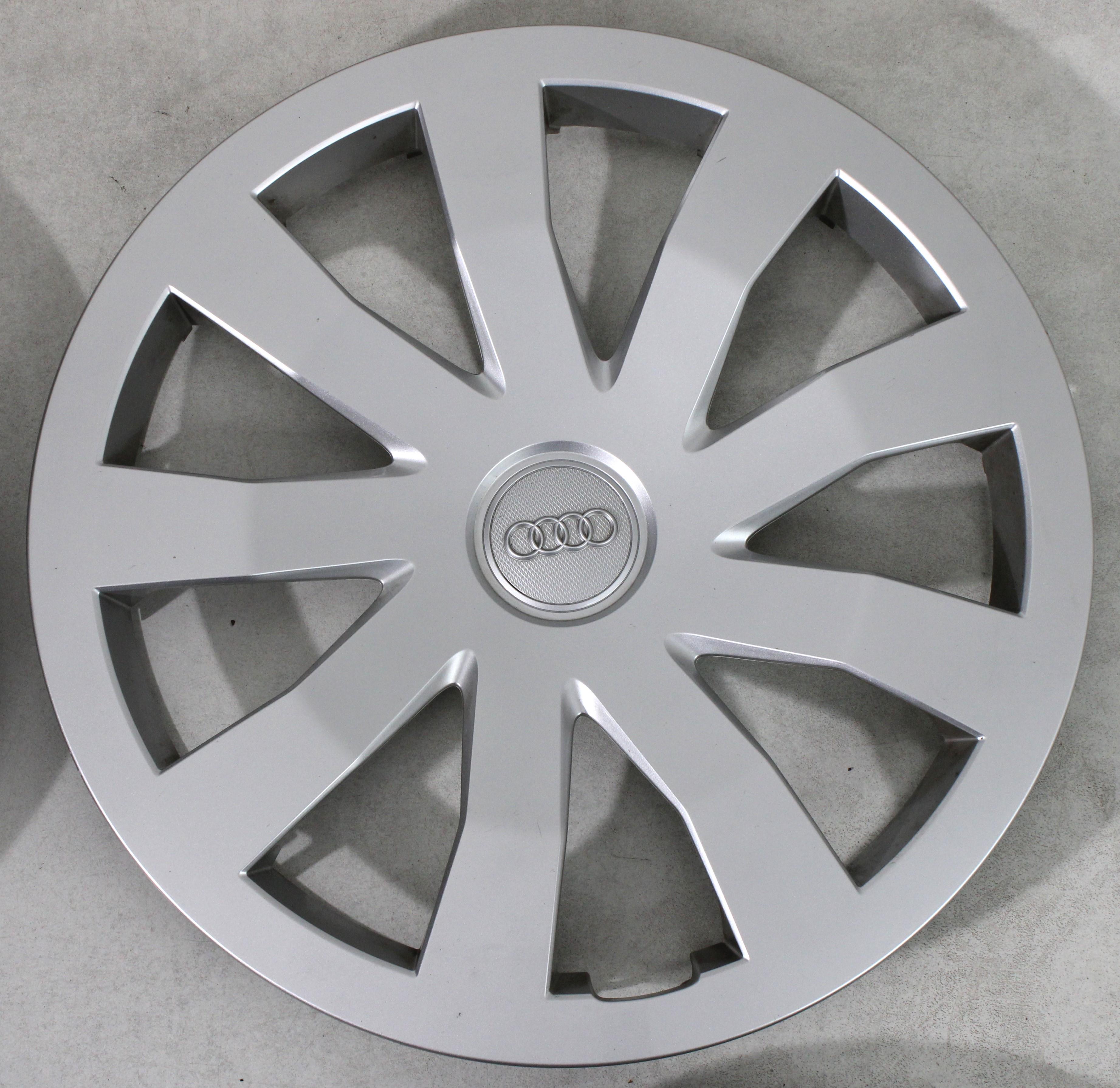 4 ORIGINAL 15" RADKAPPEN RADZIERBLENDEN AUDI A1 GB 82A601147 15 ZOLL