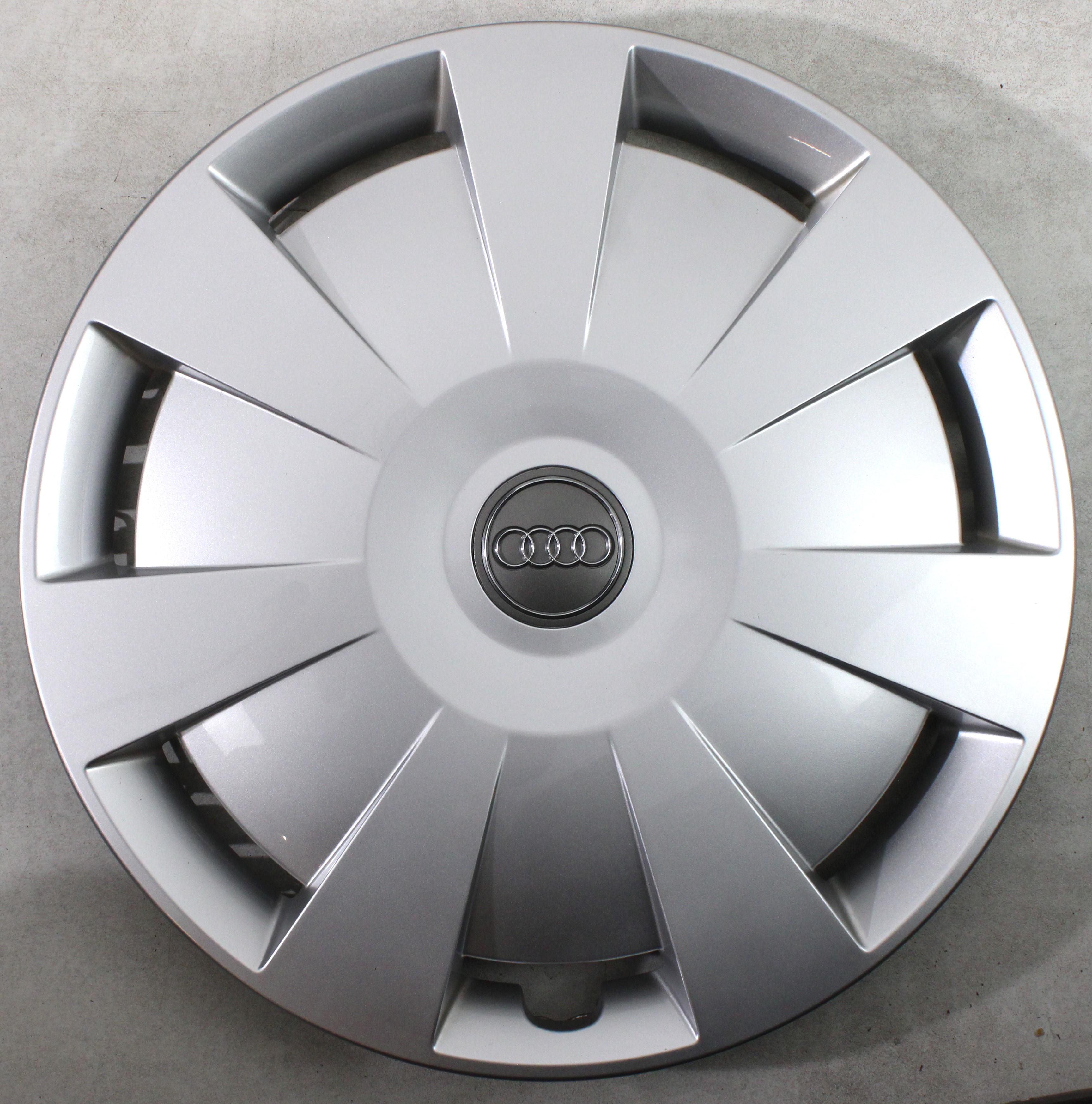 1 ORIGINAL 16" RADKAPPEN AUDI A3 A4 Q2 8V0601147D 16 ZOLL RADBLENDEN FREIHAUS