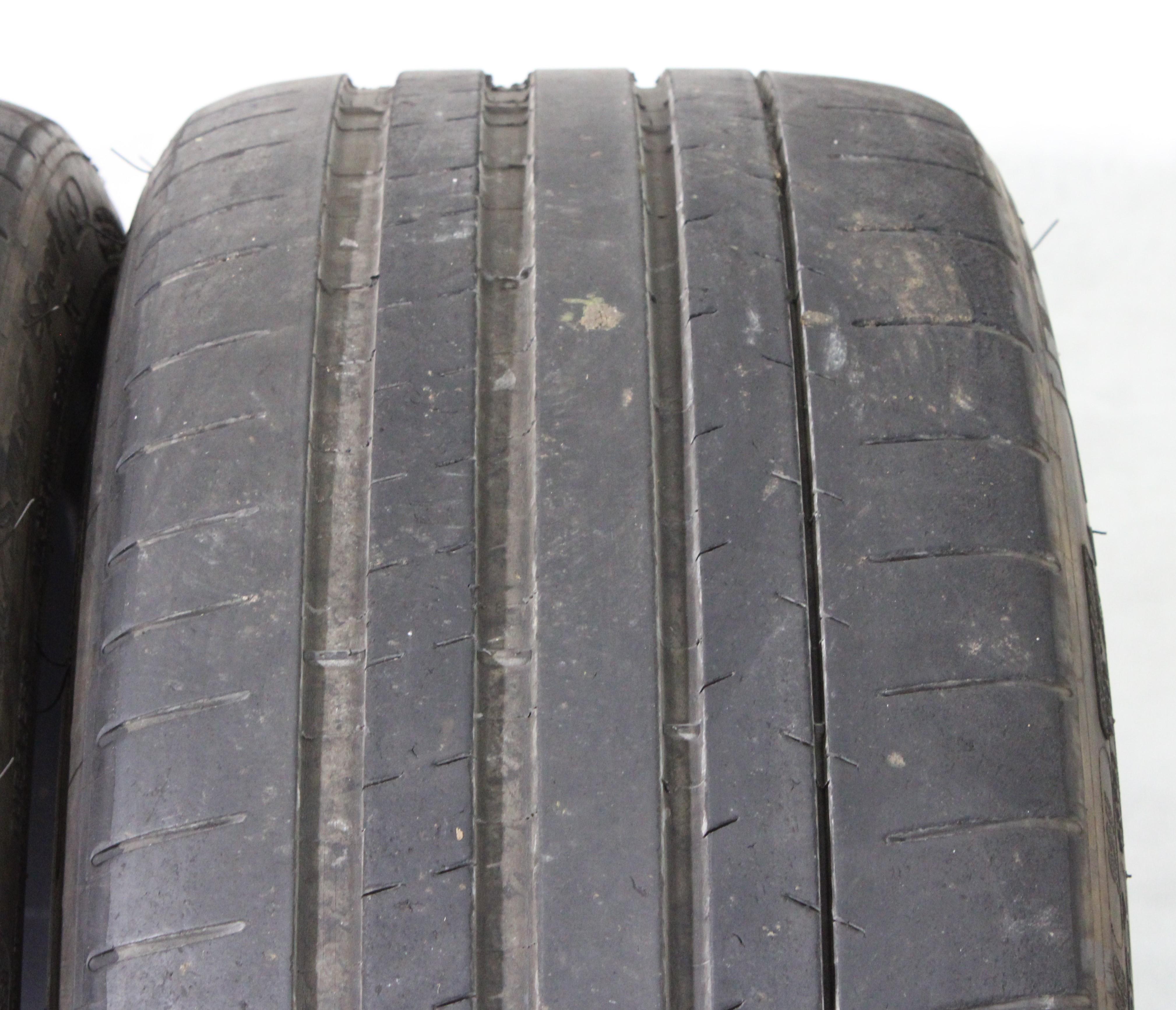2 x 225/40R18 92Y Sommerreifen Michelin Pilot Super Sport * 1x5-5,5mm/1x5,5-6mm 2022 XL
