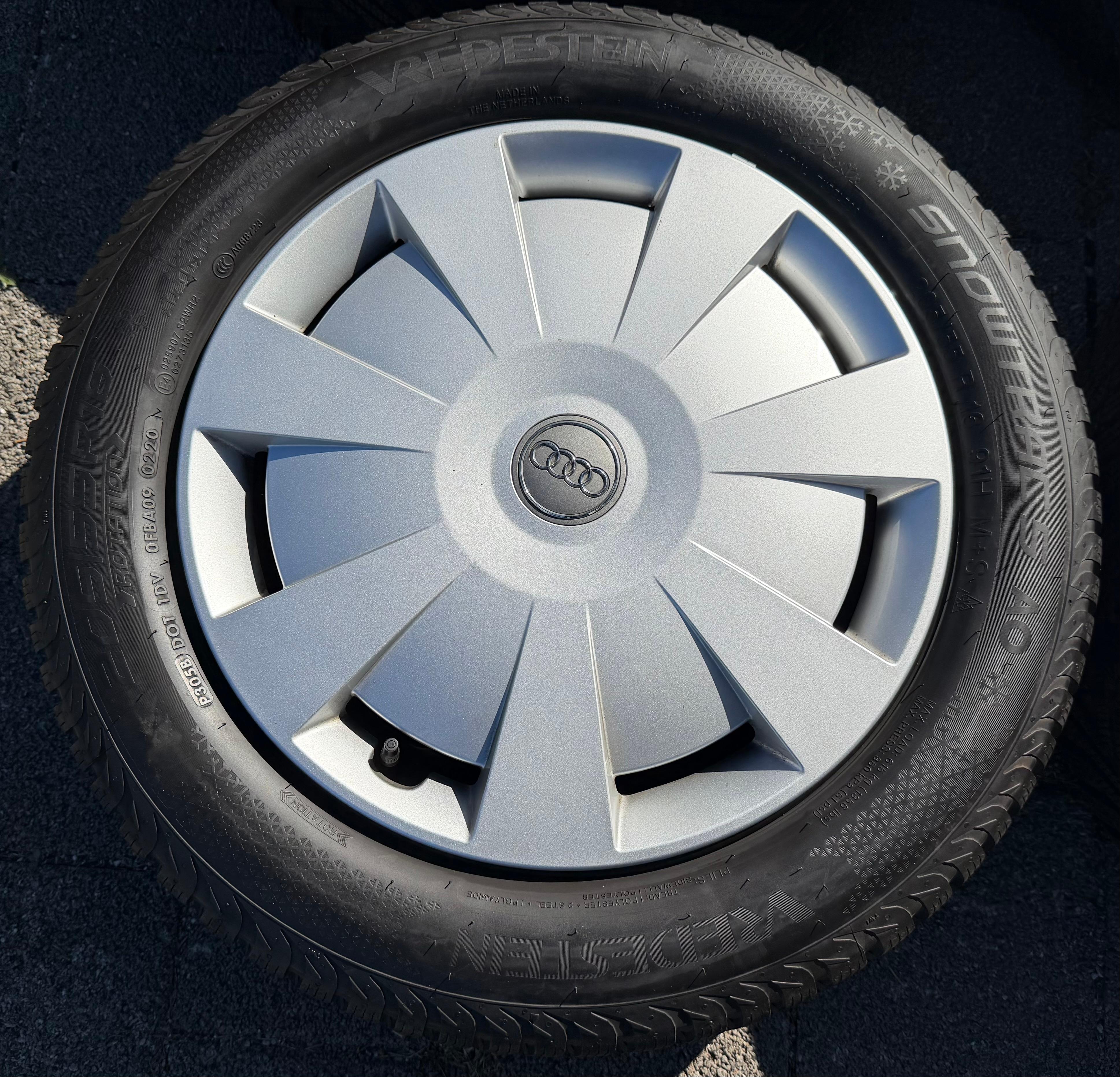 4 ruedas de invierno Audi A3 8V Sportback Cabrio 205/55R16 91H Vredestein 8V0601027A 2020