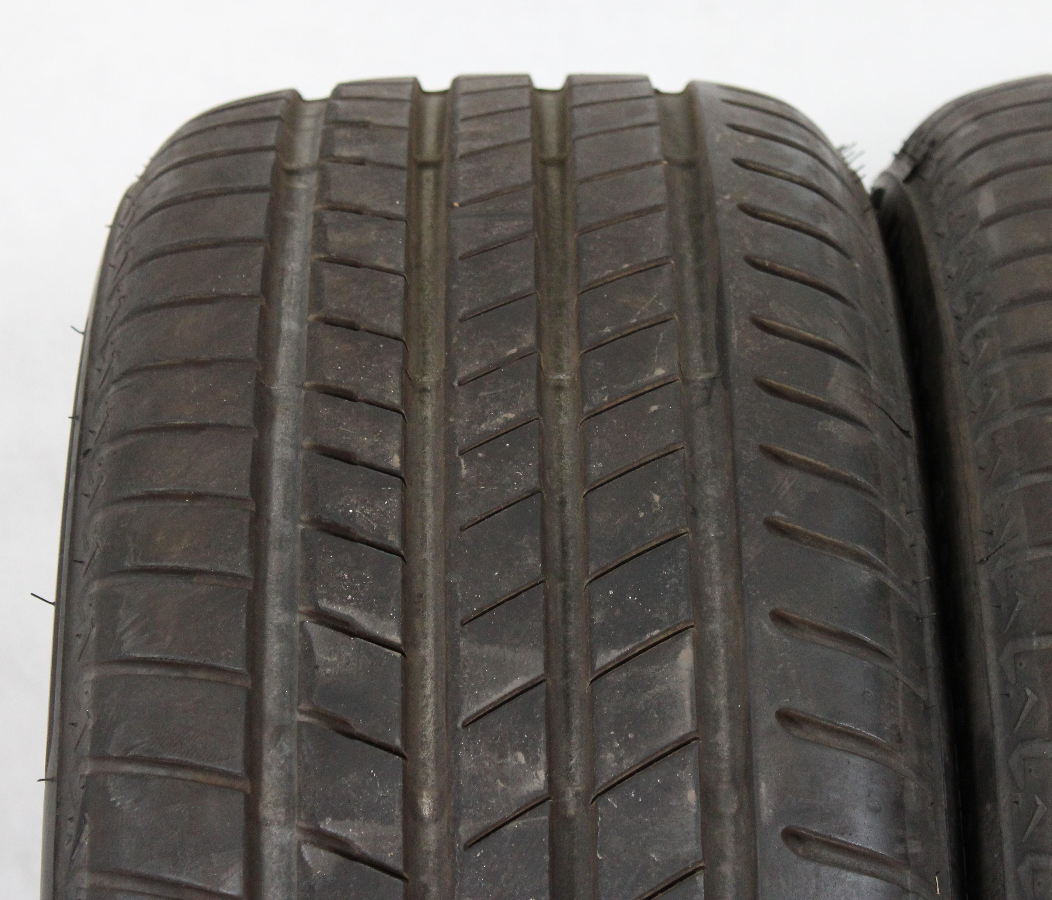 2 x 245/50R19 105W Sommerreifen Bridgestone Alenza 001 Runflat 7-7,5mm 2017 *