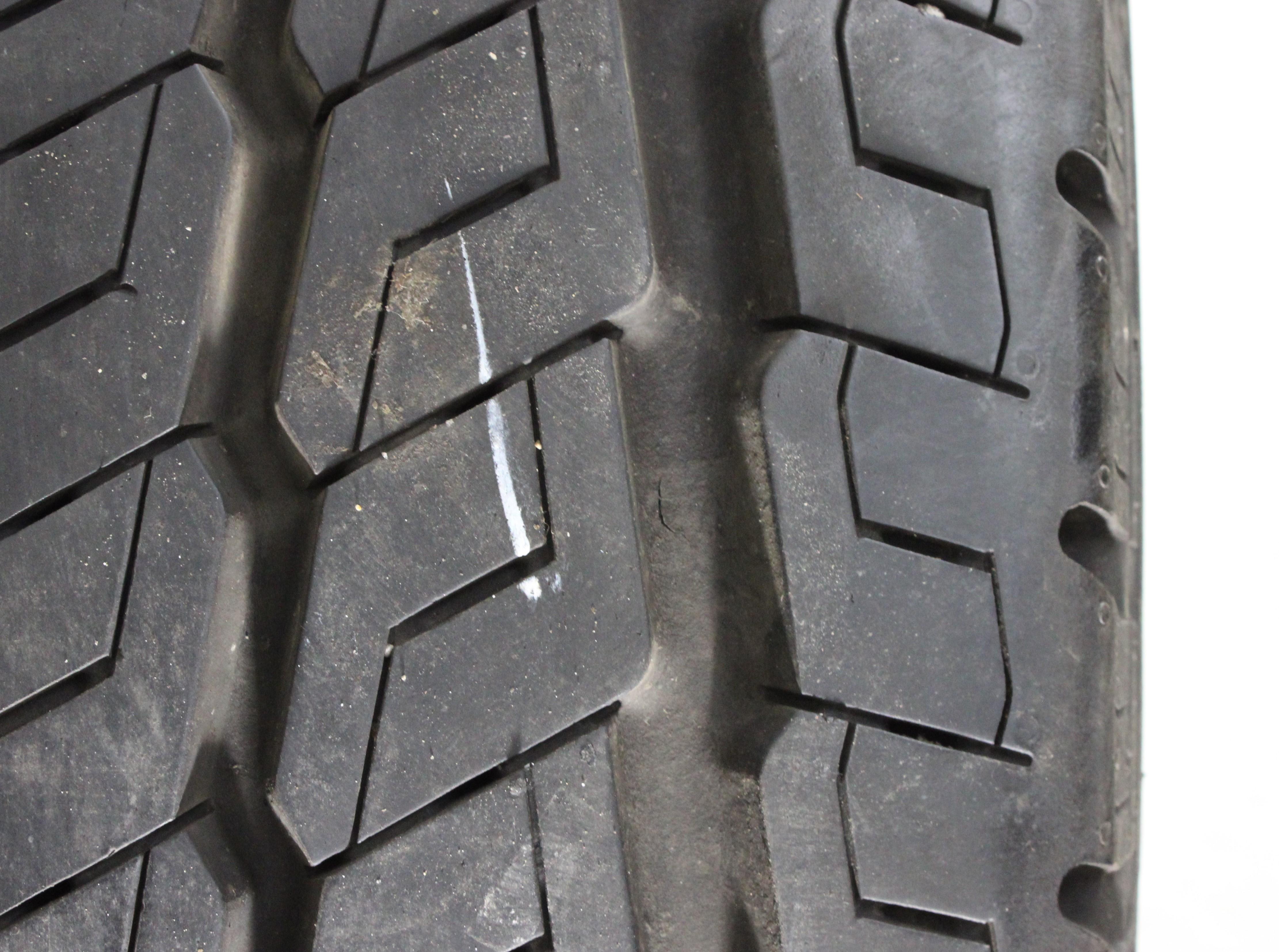 4 x 225/75R16C 116R Sommerreifen Continental Vanco Camper 2x 8-8,5mm und 2x 9,5-10mm 2017