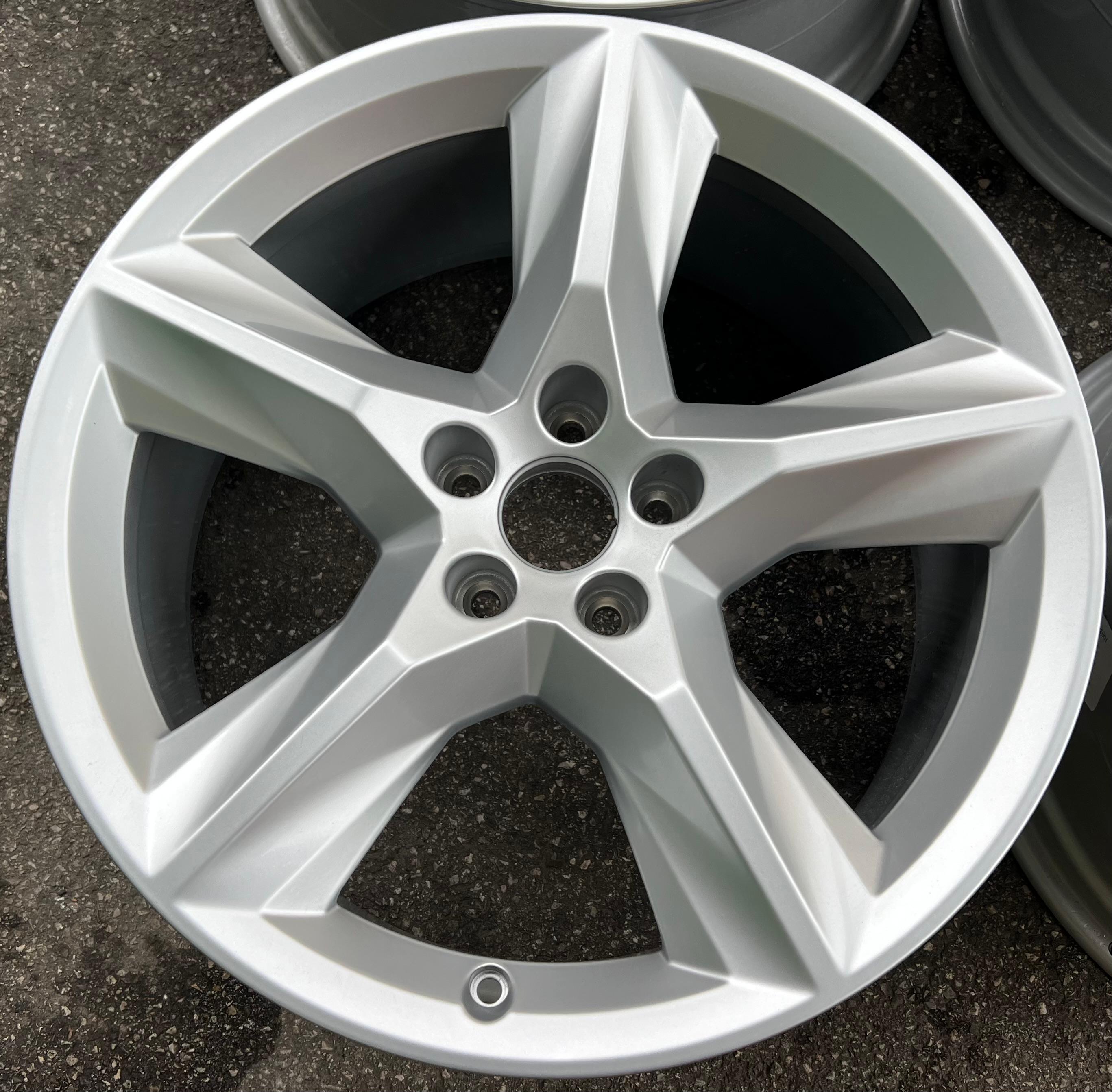 4 ORIGINAL 19" ALUFELGEN AUDI Q7 4M 4M0601025F 8x19 ET28 FREIHAUS