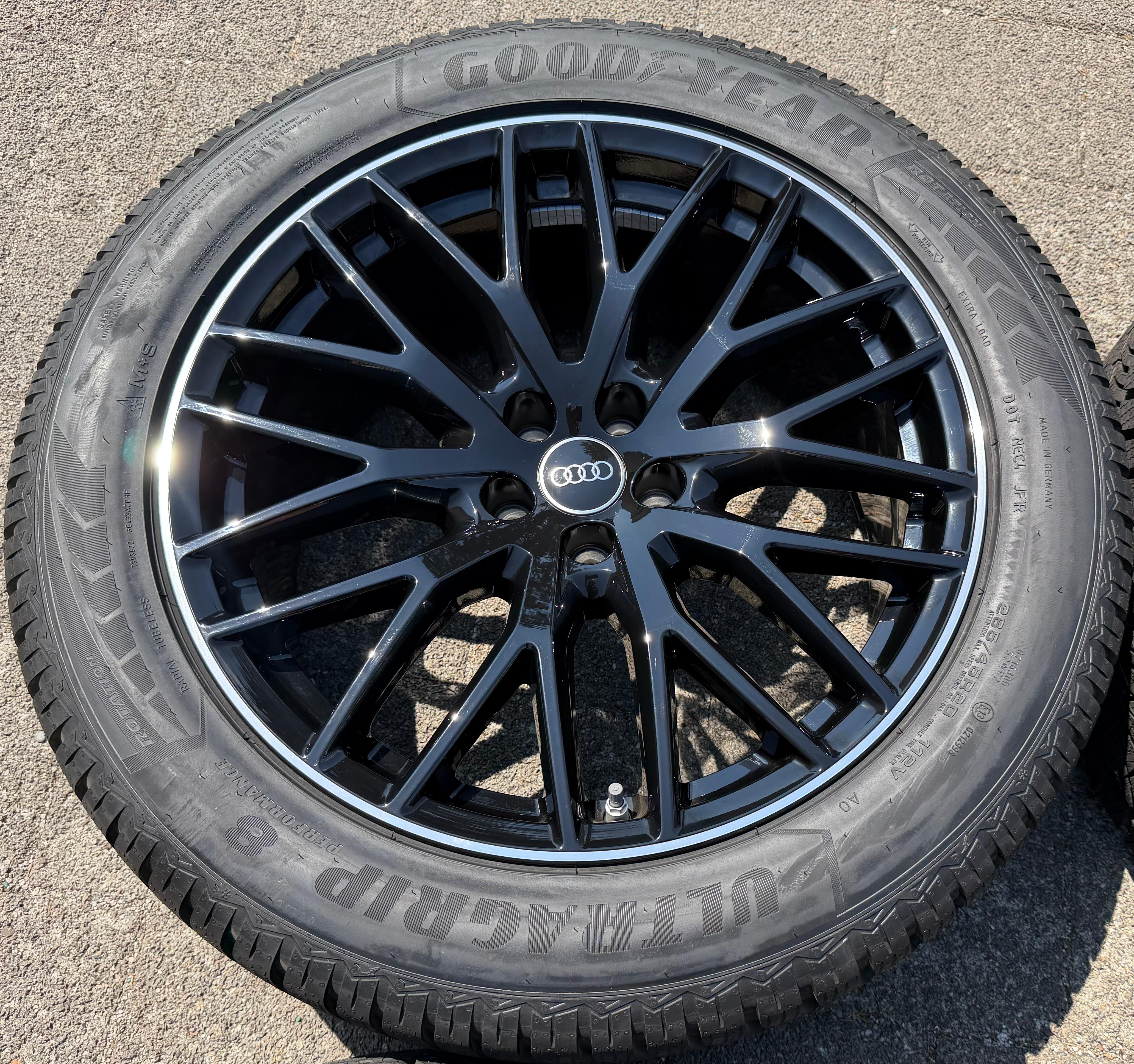 4 Original 20" Alu Winterräder Audi Q7 4M 4M0601025CR 285/45R20 112V Goodyear