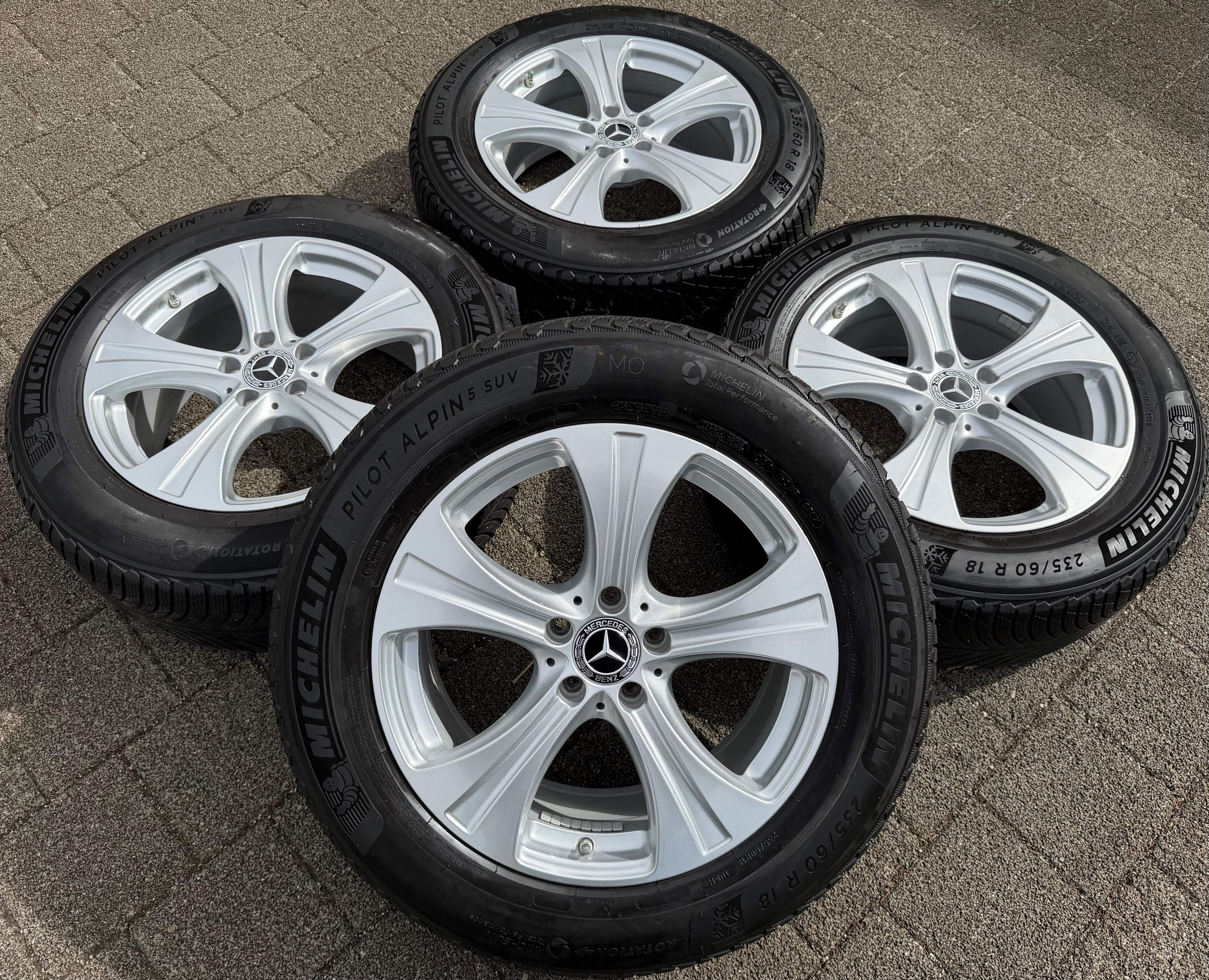4 ORIGINELE ALUMINIUM 18-INCH WINTERWIELEN MERCEDES GLC X253 C253 235/60R18 103H MICHELIN 2024 met bandenspanningscontrolesysteem