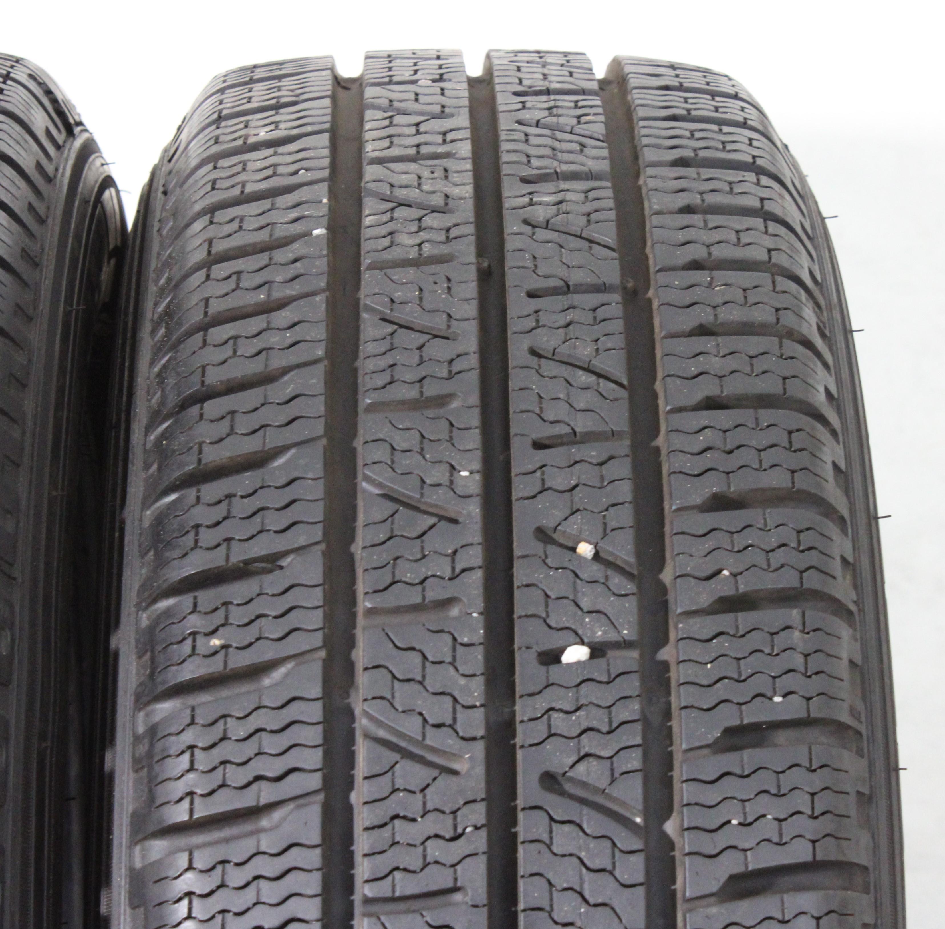 2 x 215/65R16C 109/107R Winterreifen Pirelli Carrier Winter 8mm 2020