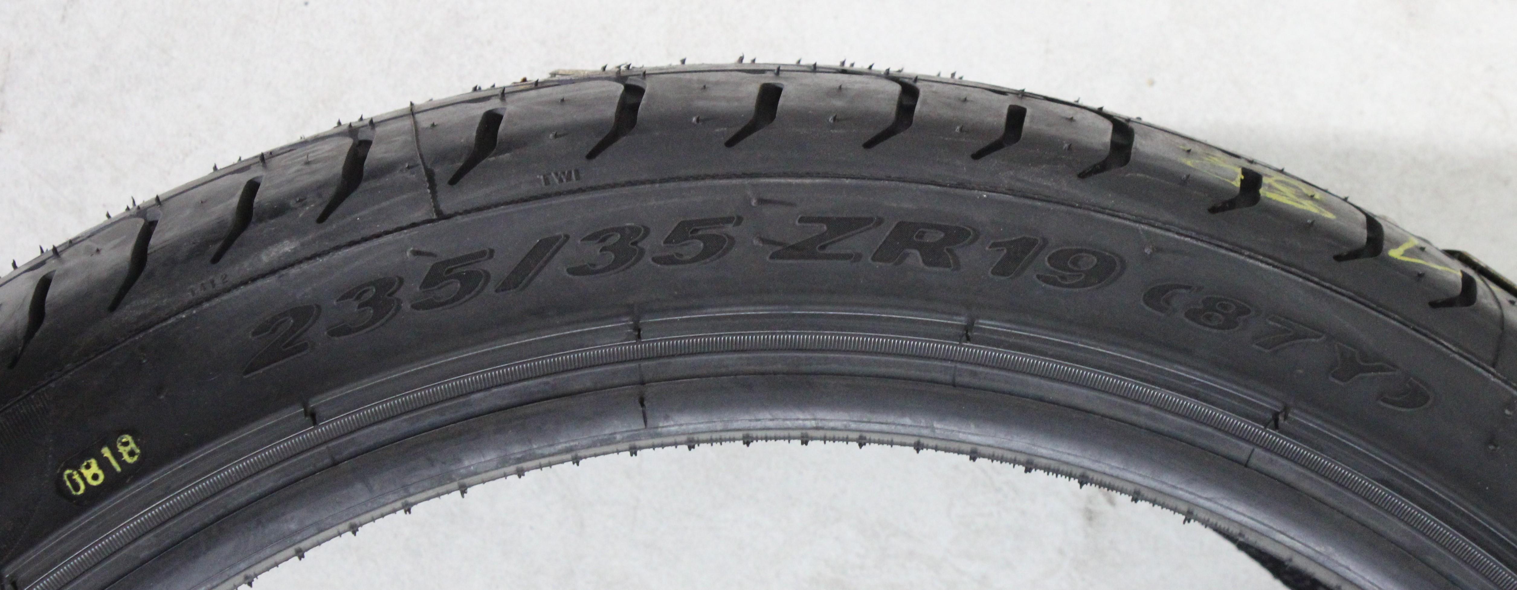 1 x 235/35R19 87Y Sommerreifen Pirelli Pzero N2 NEU 2018