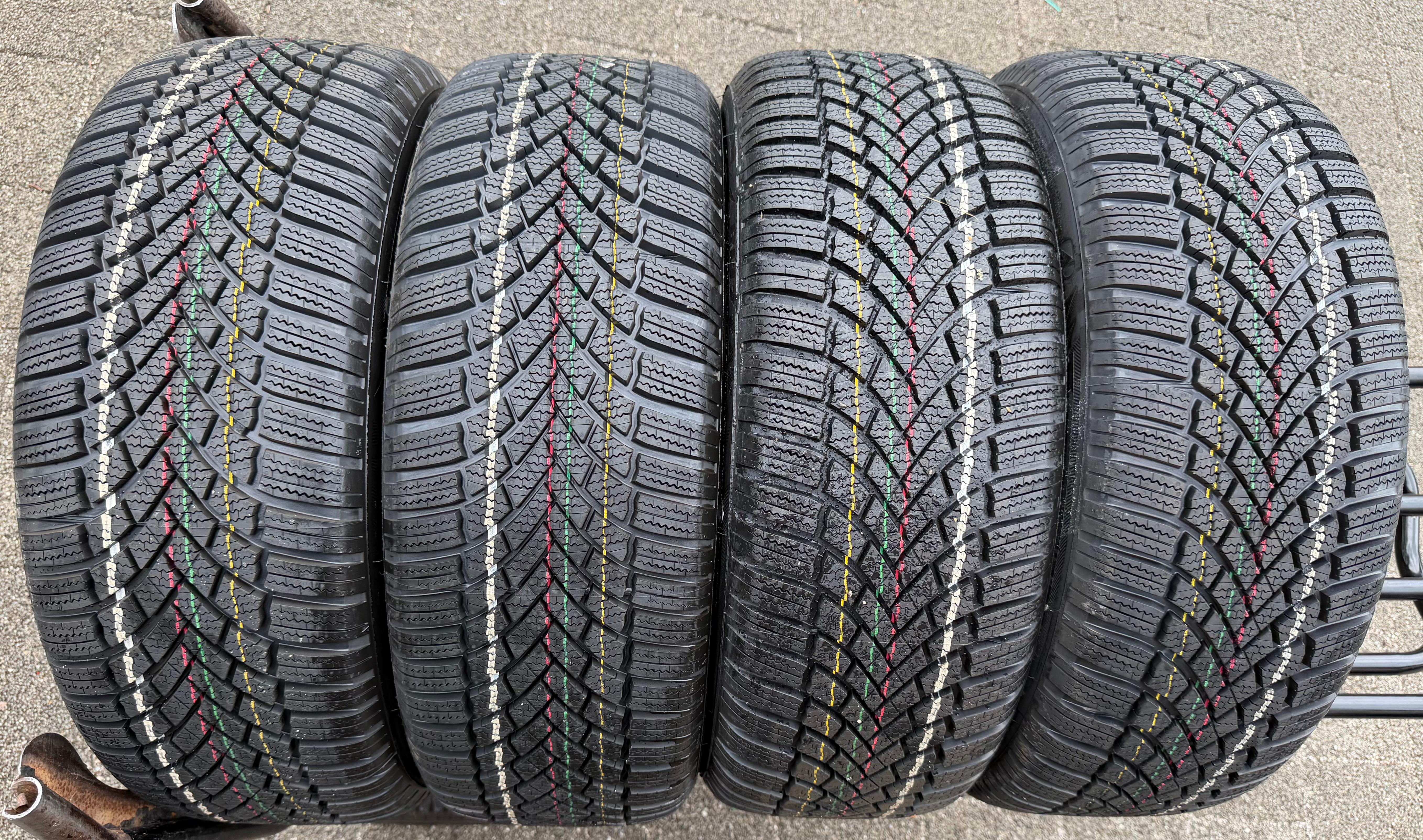 4 roues hiver complètes en alliage d’origine 17" Audi A3 S3 8Y 8Y0601025L 205/50R17 93H Bridgestone 2024 NEUVES