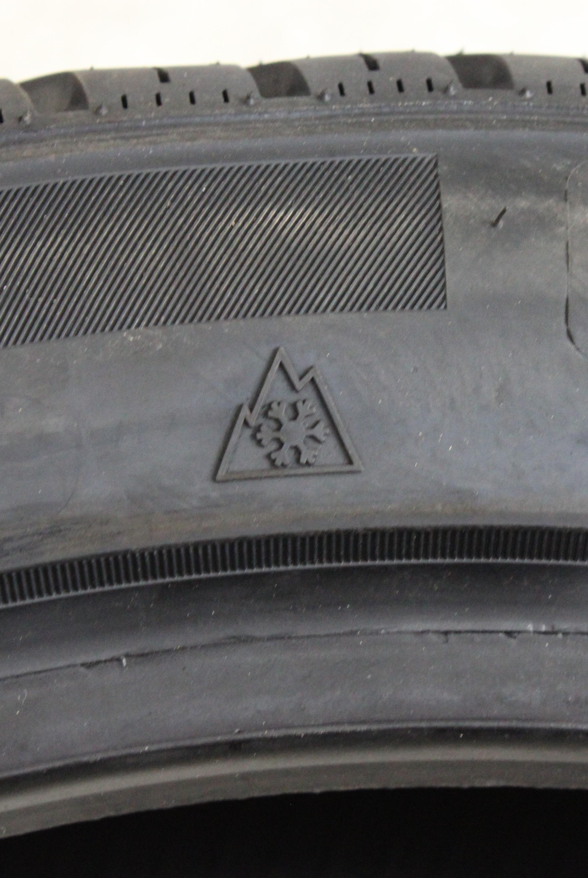 4 x 225/45R18 95Y Pneumatici quattro stagioni Atlas Green 4S 2025 XL