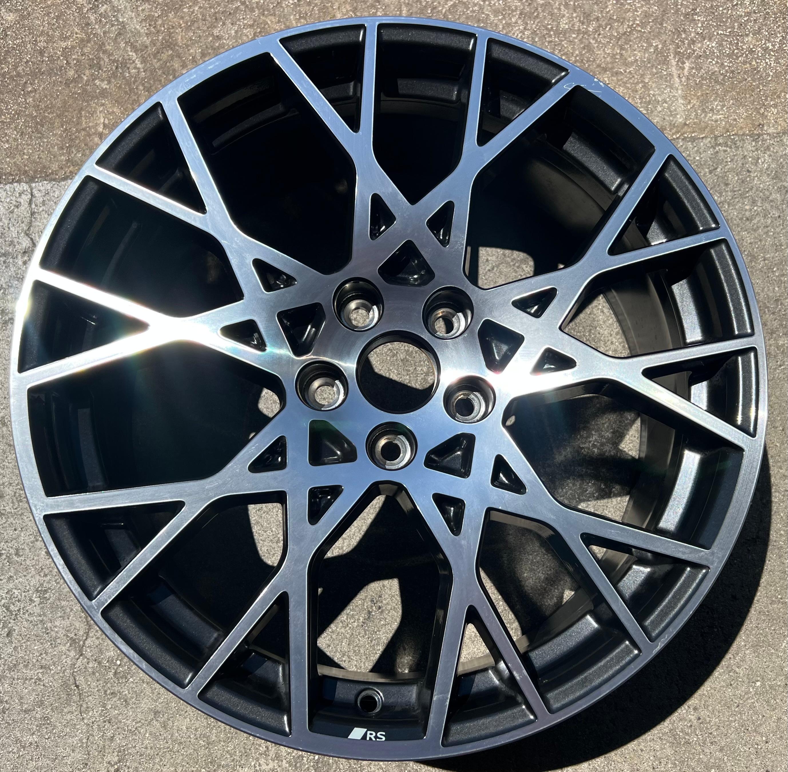 1 X ORIGINAL 19" ALUFELGE FELGE AUDI RS3 8Y GY 8Y0601025CL / 8Y0601025CH 8x19 ET46