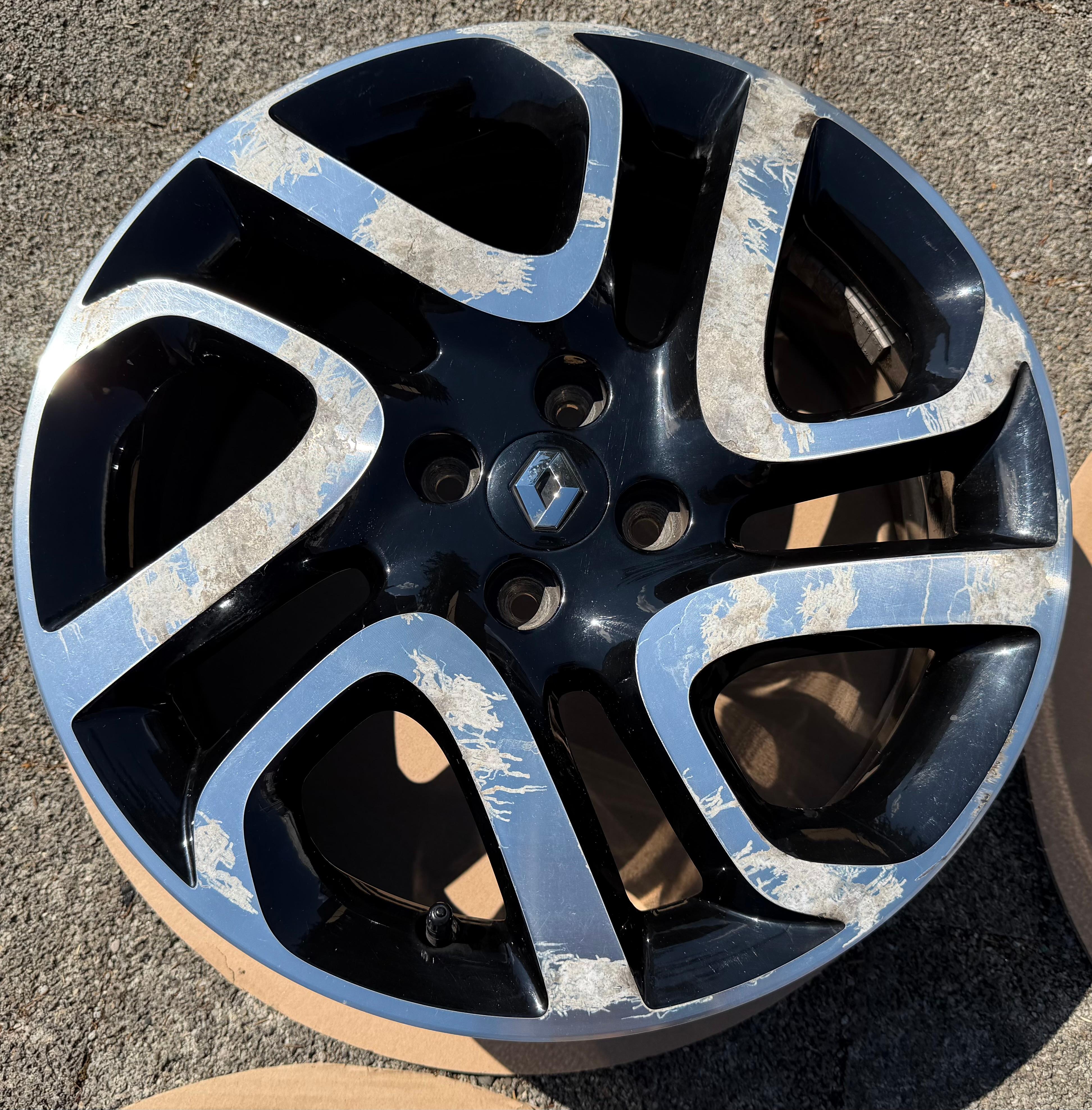 4 CERCHI IN LEGA DA 17" ORIGINALI PER RENAULT CAPTUR I 403005727R 6,5x17 ET40 RDKS
