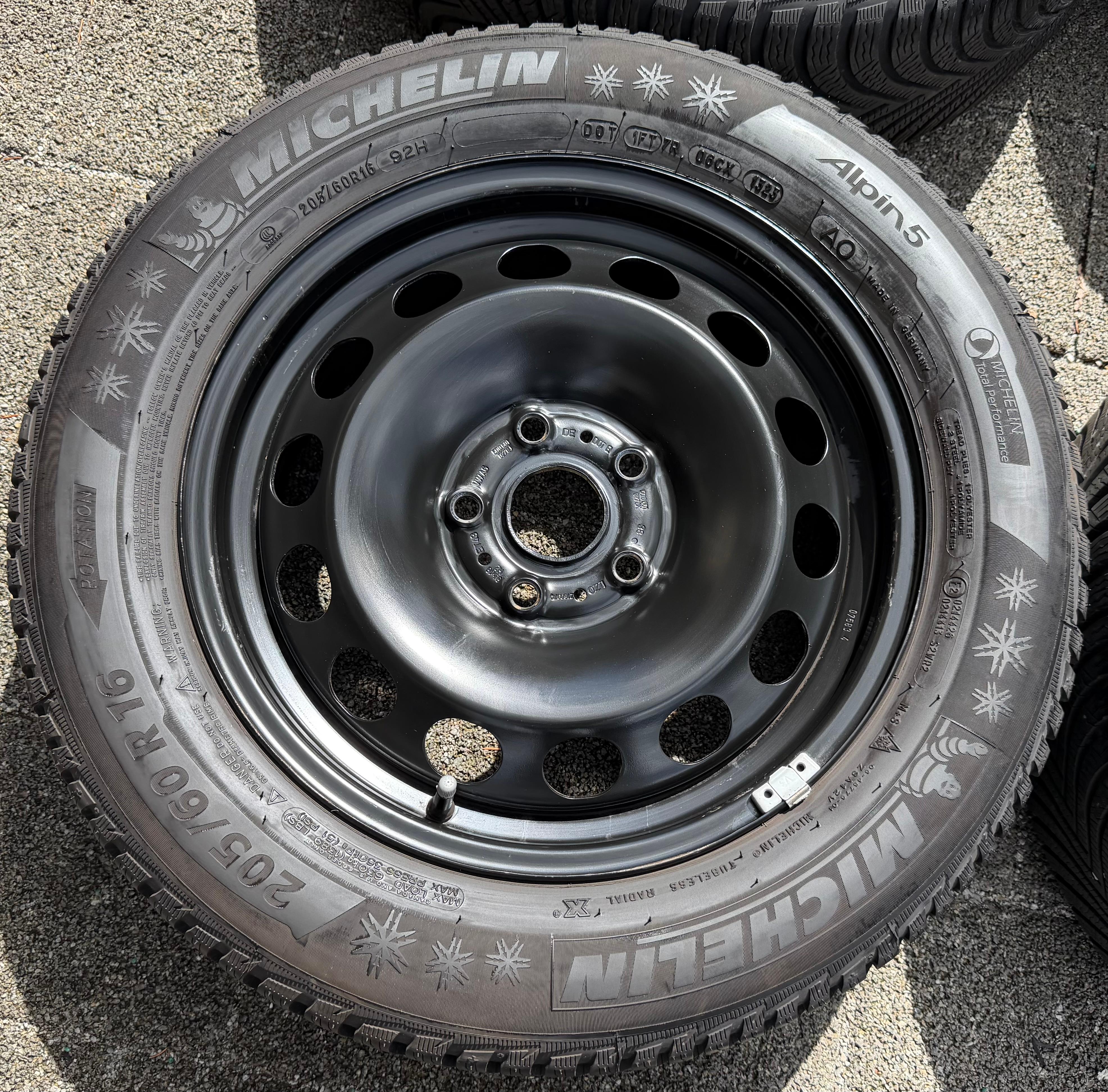 4 Winterräder Audi Q2 GA VW T-ROC A11 205/60R16 92H Michelin Alpin 5 Winterreifen