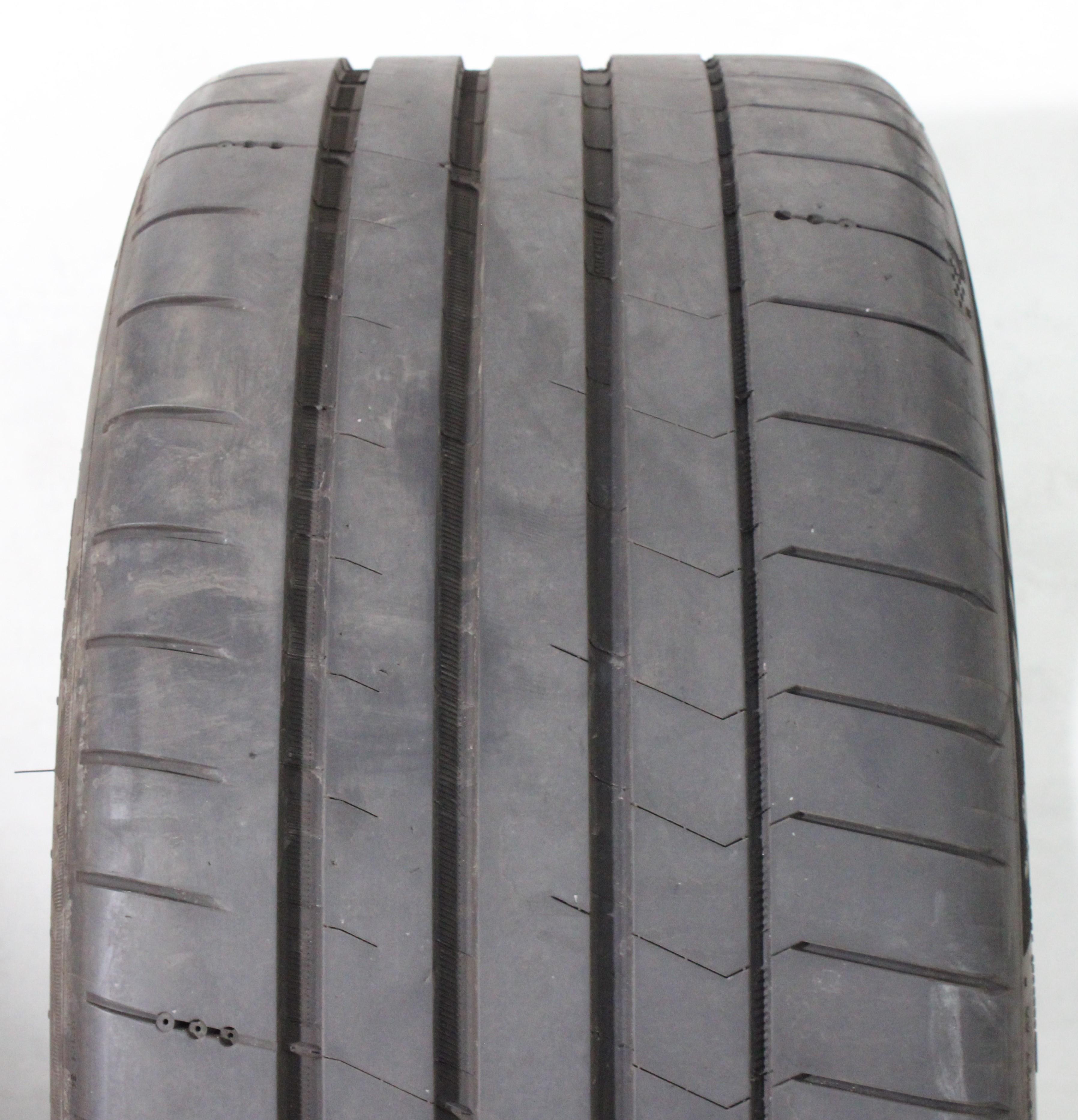 1 neumático de verano Michelin Pilot Sport S5 295/35R21 110Y * 5,5-6 mm 2025 XL