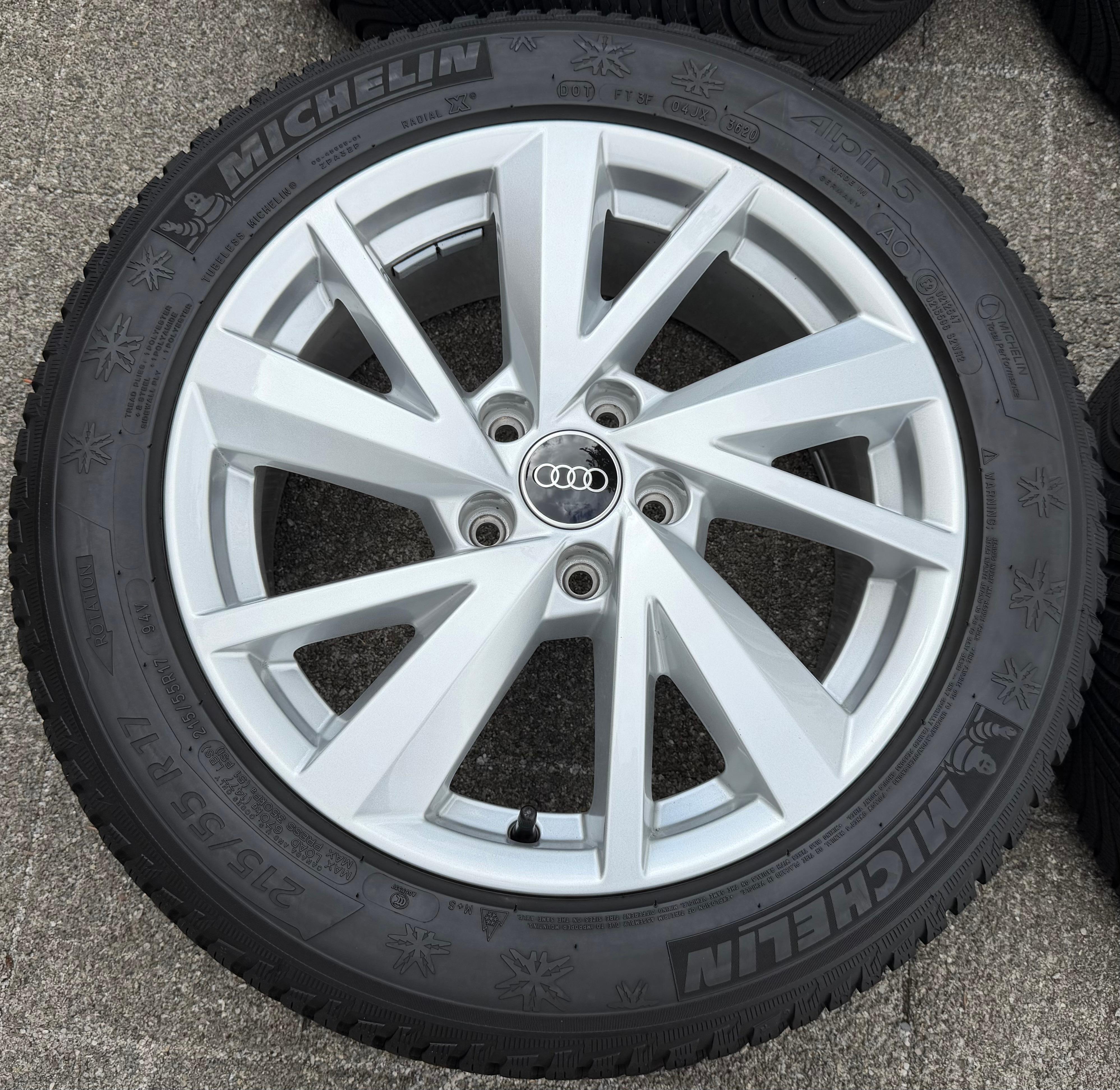4 Original 17" Alu Winterräder Audi Q2 215/55R17 94V Michelin 8MM