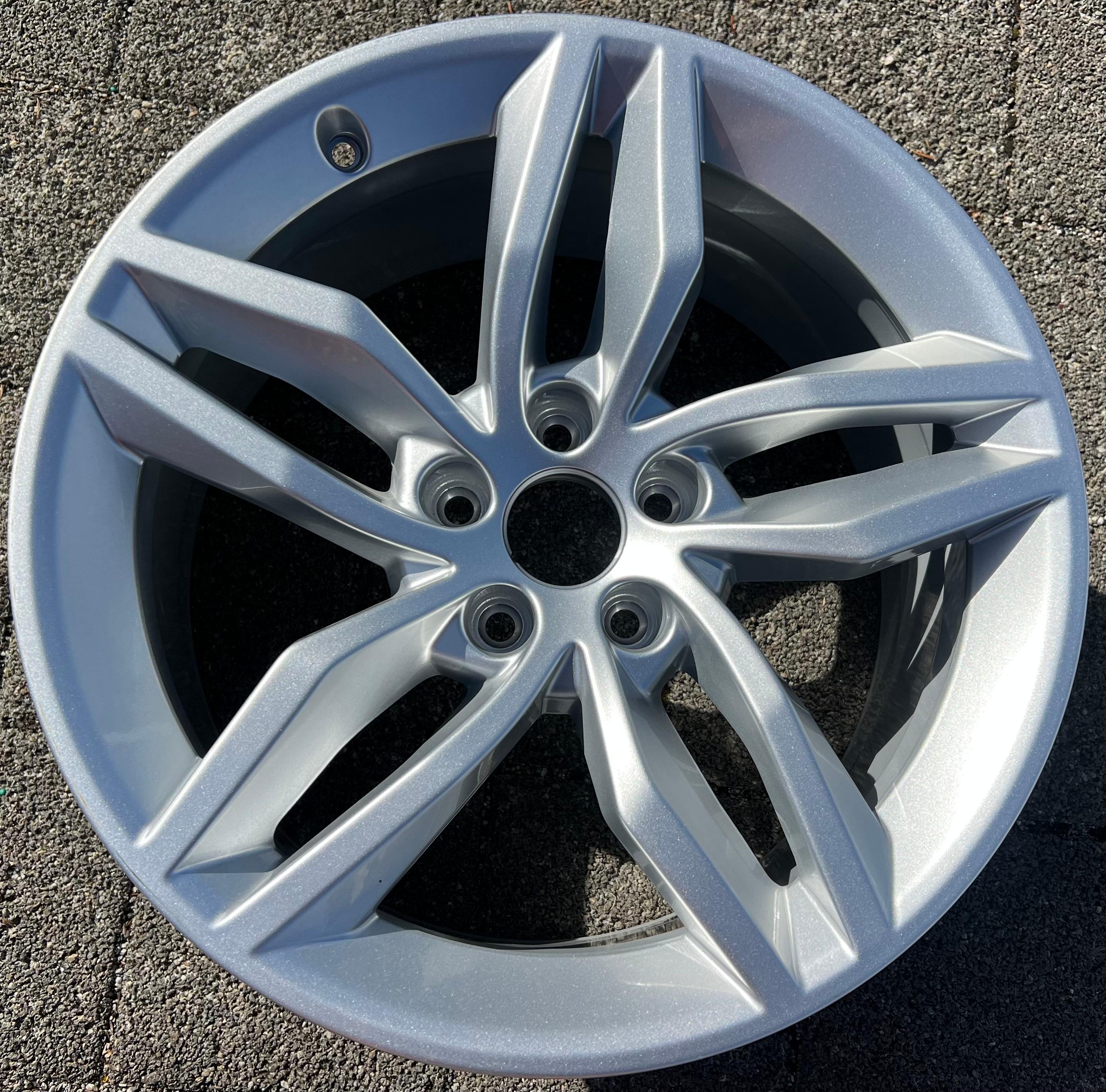1 X ORIGINAL 18" ALUFELGE AUDI A5 8W 8W0601025BH 8,5x18 ET29 FREIHAUS