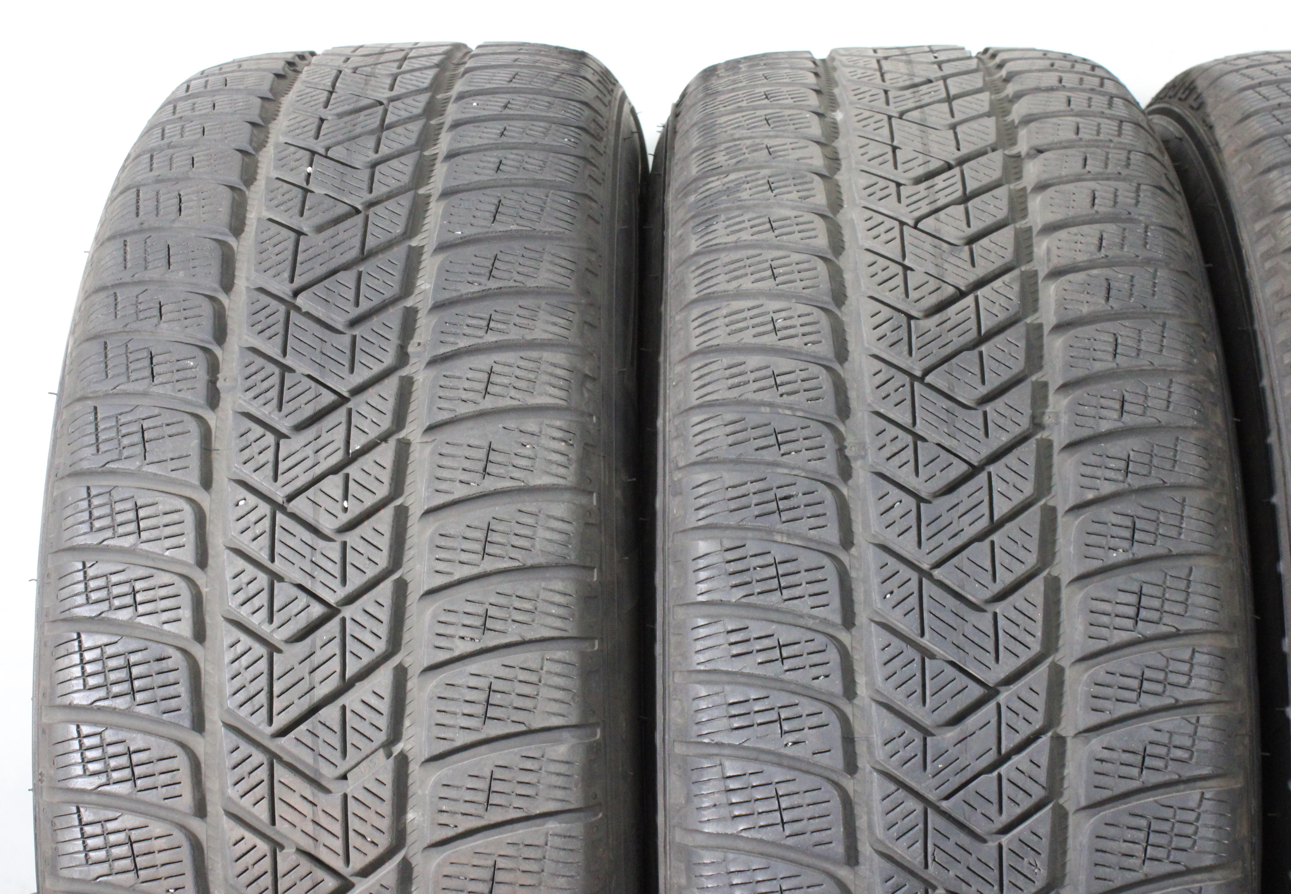 4 x 235/60R18 103H Pneumatici invernali Pirelli Scorpion Winter MO 5-5,5mm 2024