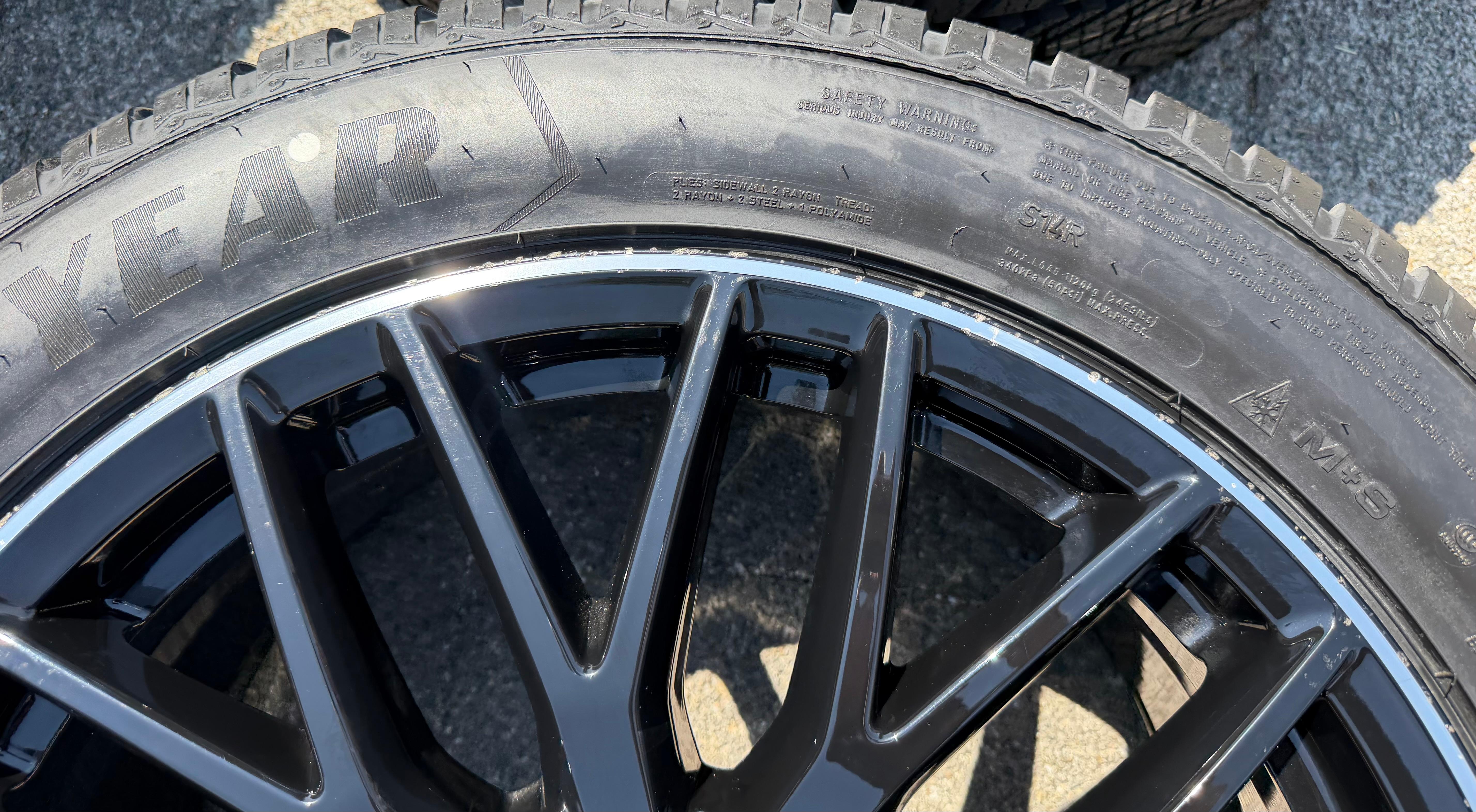 4 Original 20" Alu Winterräder Audi Q7 4M 4M0601025CR 285/45R20 112V Goodyear
