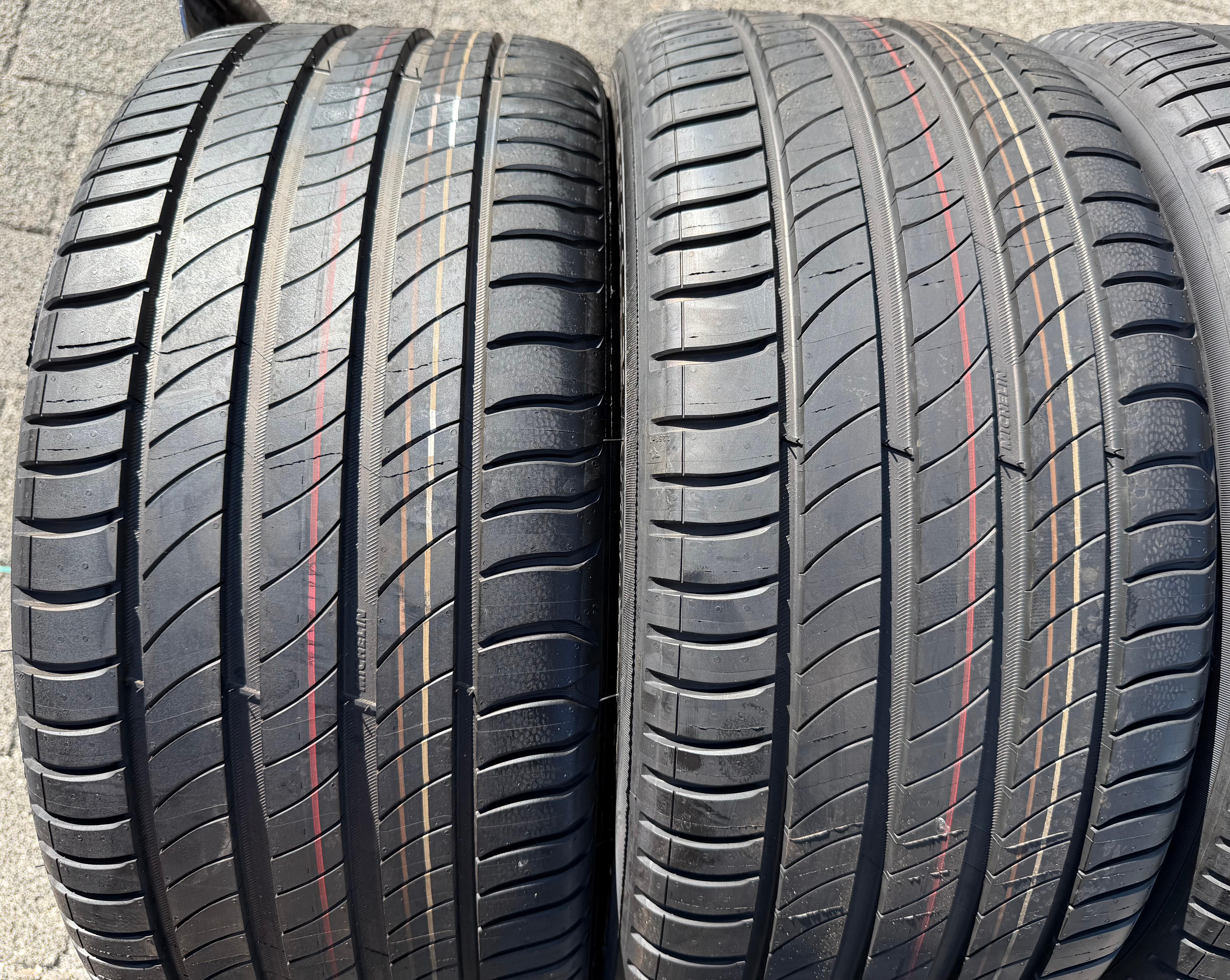 4 Original 18" Alu Sommerräder Audi A4 S4 8W B9 8W0601025EJ 245/40R18 93H Michelin