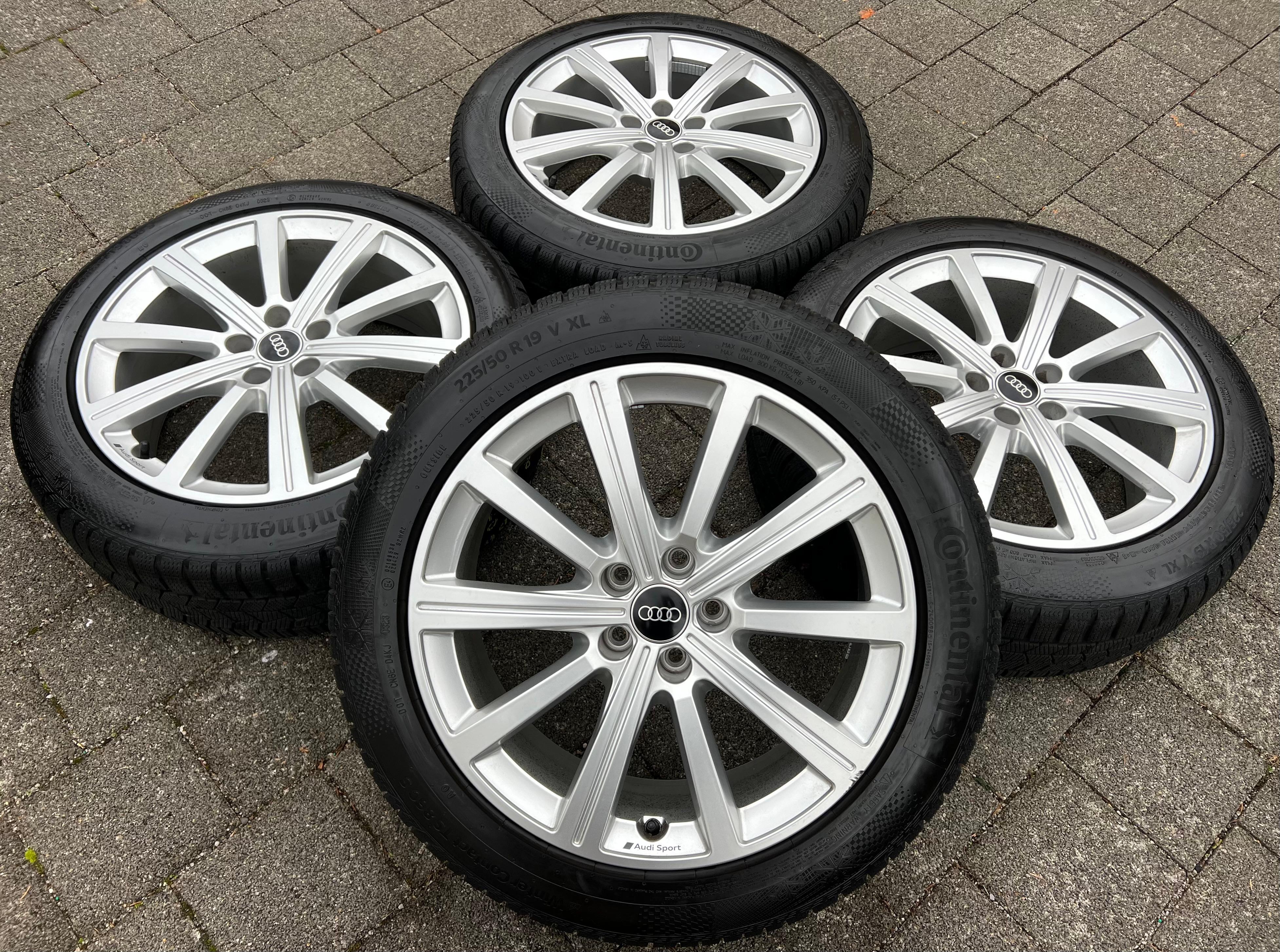 4 ORIGINELE 19" ALUMINIUM WINTERWIELEN AUDI RSQ3 F3 83A601025BE 225/50R19 100V 2023 GRATIS LEVERING