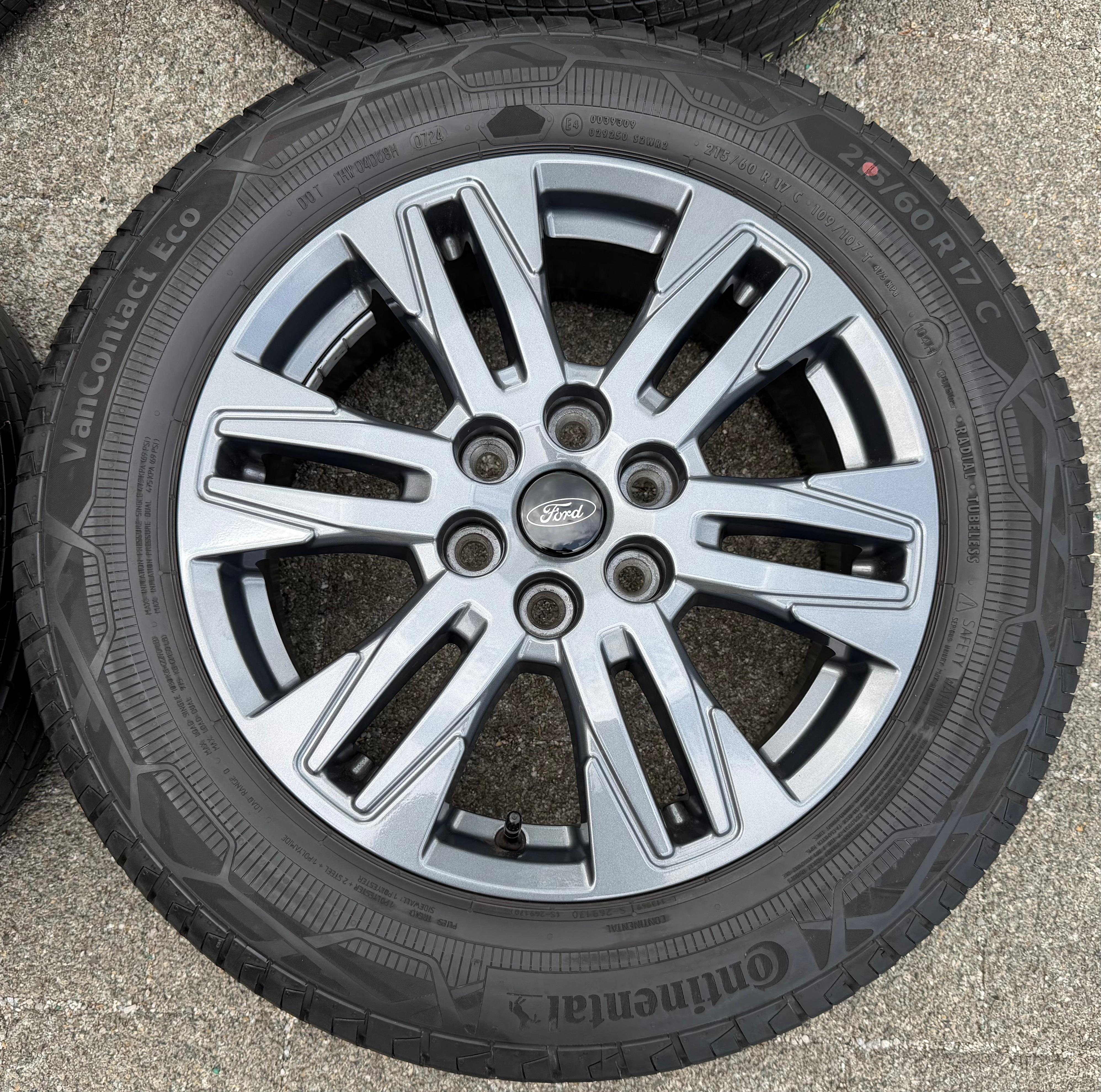 4 originele 17-inch aluminium Sommer-velgen voor Ford Transit Tourneo Custom NXN 2024, Continental PZ31-FA met bandenspanningscontrolesysteem (RDKS)