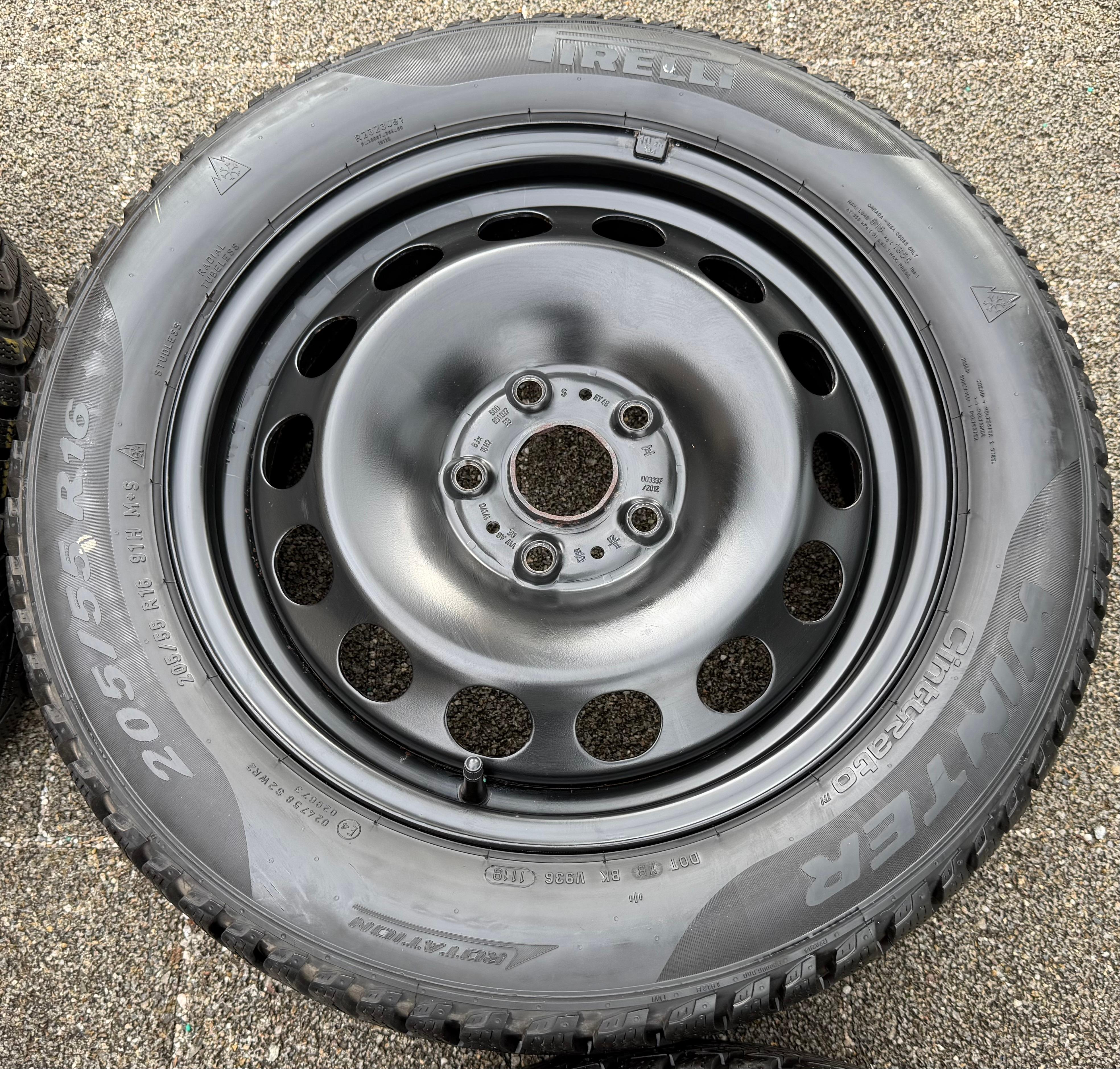 4 Winterräder VW Golf 7 Audi A3 8V Seat Leon 5F Skoda Octavia 5E 205/55R16 91H Pirelli