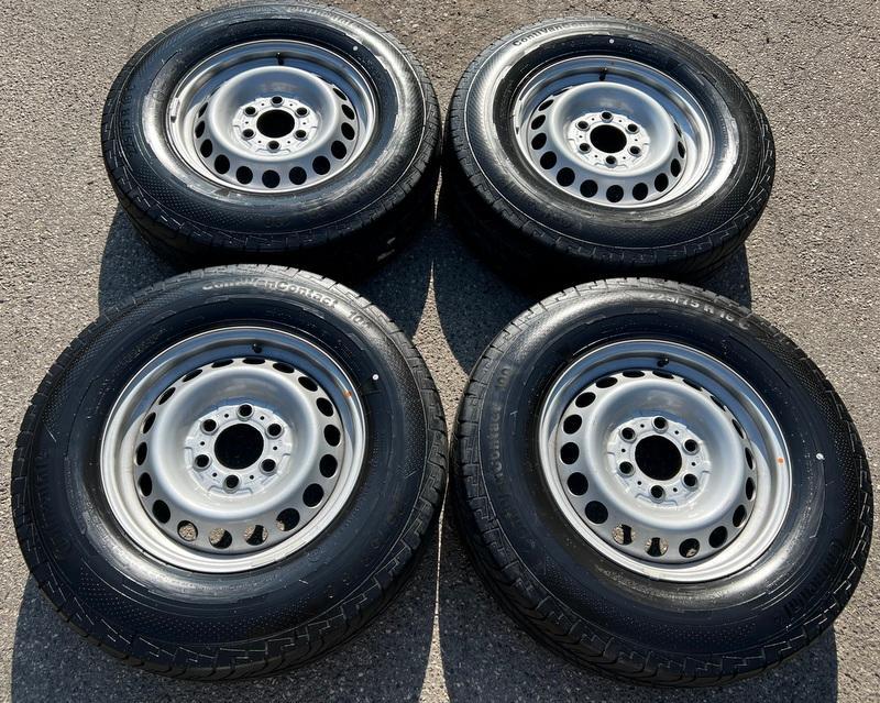 4 ZOMERWIELEN MERCEDES SPRINTER W907 225/75R16C 121/120R CONTINENTAL 2021 ZO GOED ALS NIEUW