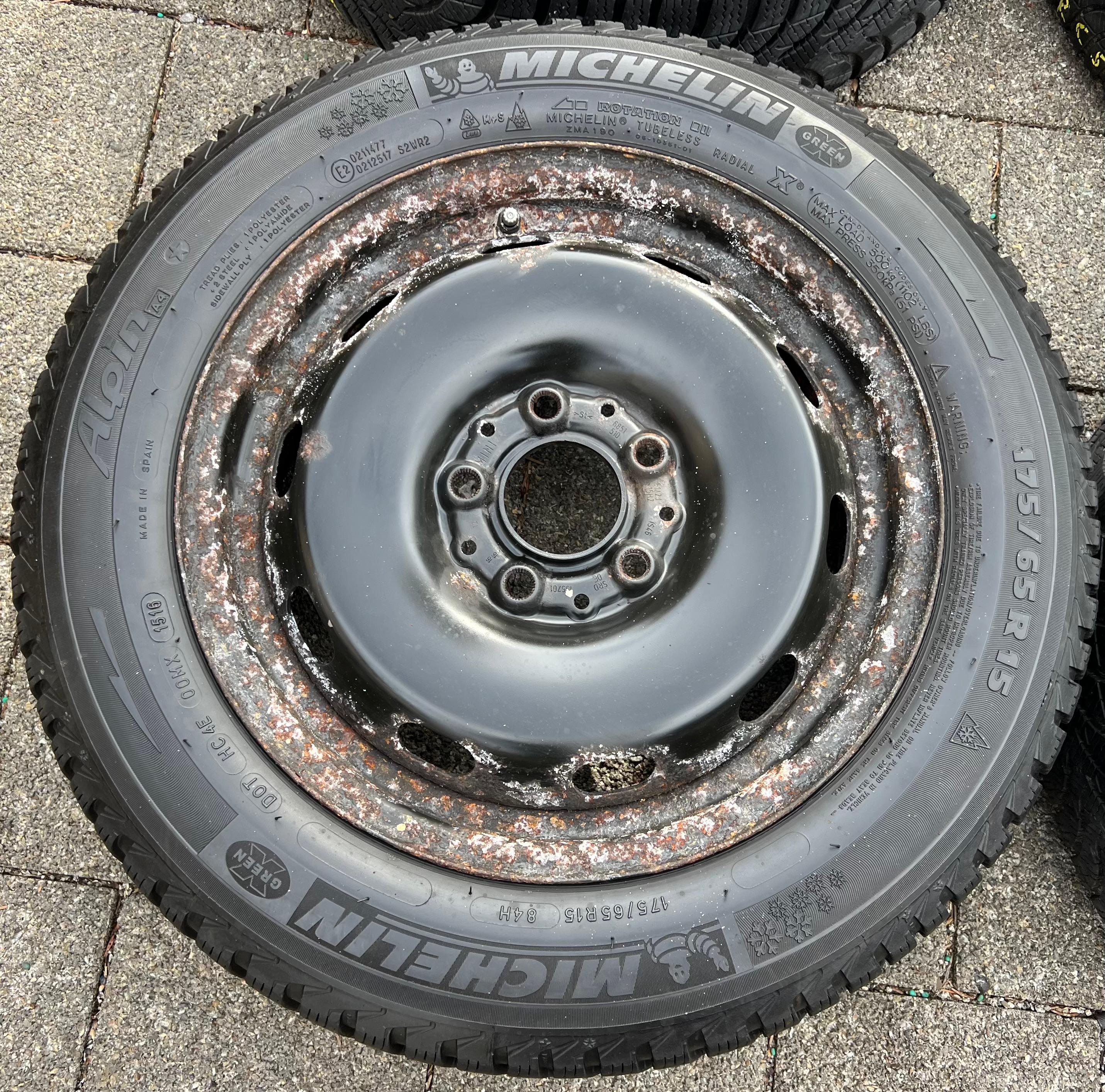 4 WINTERRÄDER MINI F55 F56 F57 175/65R15 84H RDKS 6851510 MICHELIN RDKS FREIHAUS