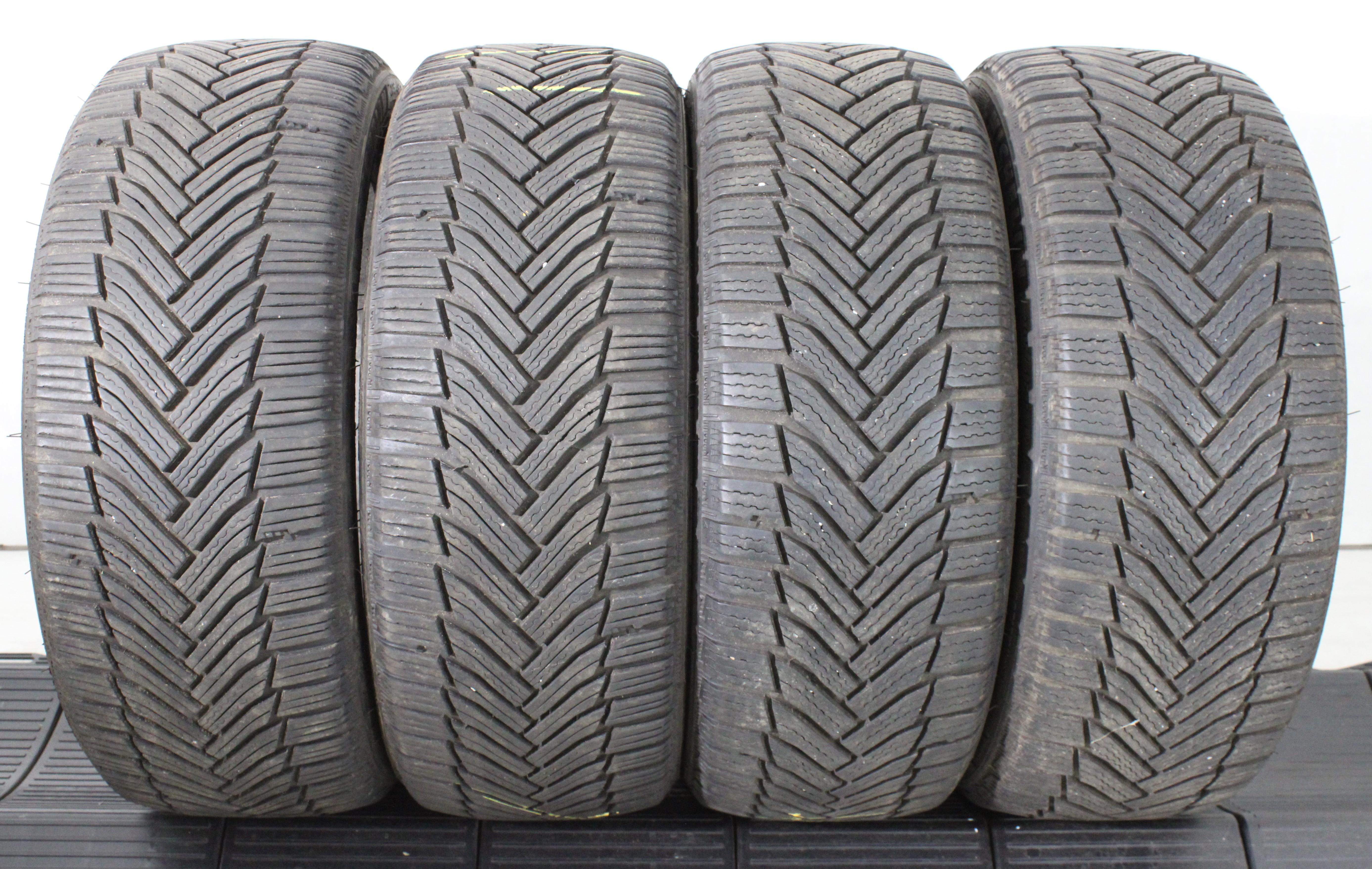 4 x 205/45R17 88V Winterreifen Michelin Alpin 6 2x6-6,5mm/2x7mm 3x2021/1x2022 XL