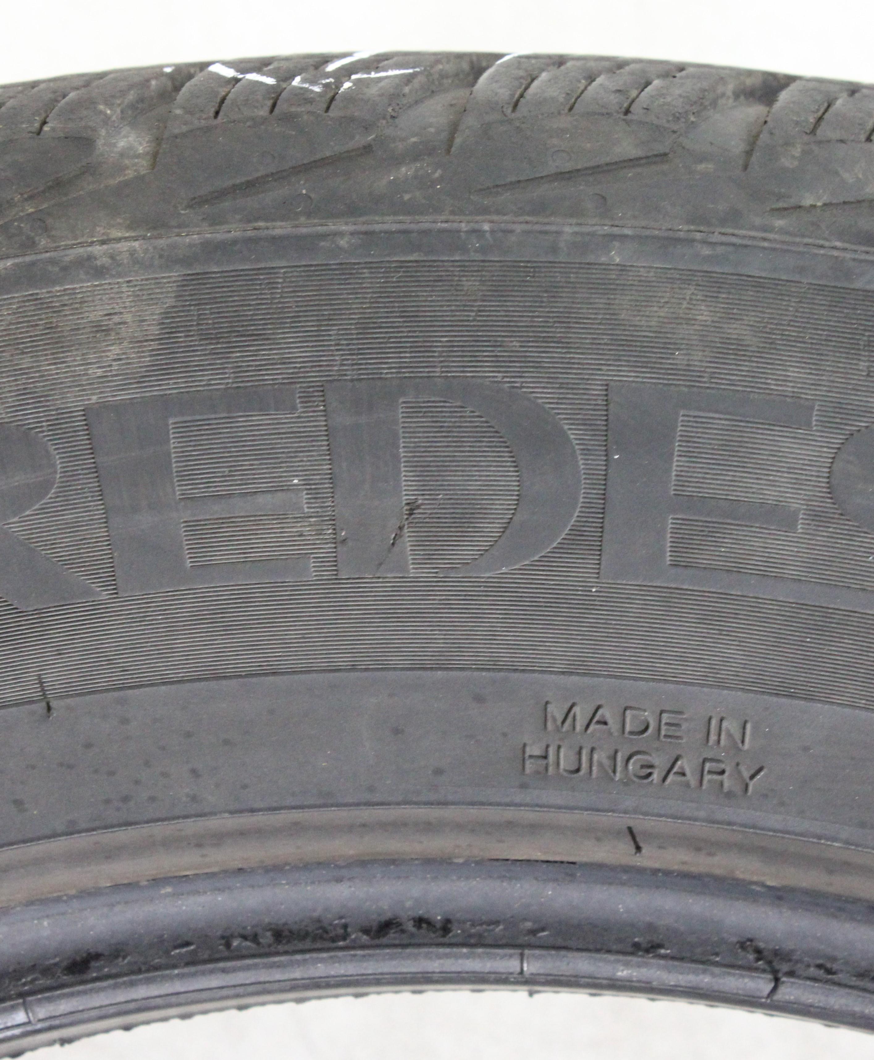 2 x 235/55R19 105W 2 x 255/50R19 107W Ganzjahresreifen Vredestein Quatrac Pro 5-5,5mm 2021