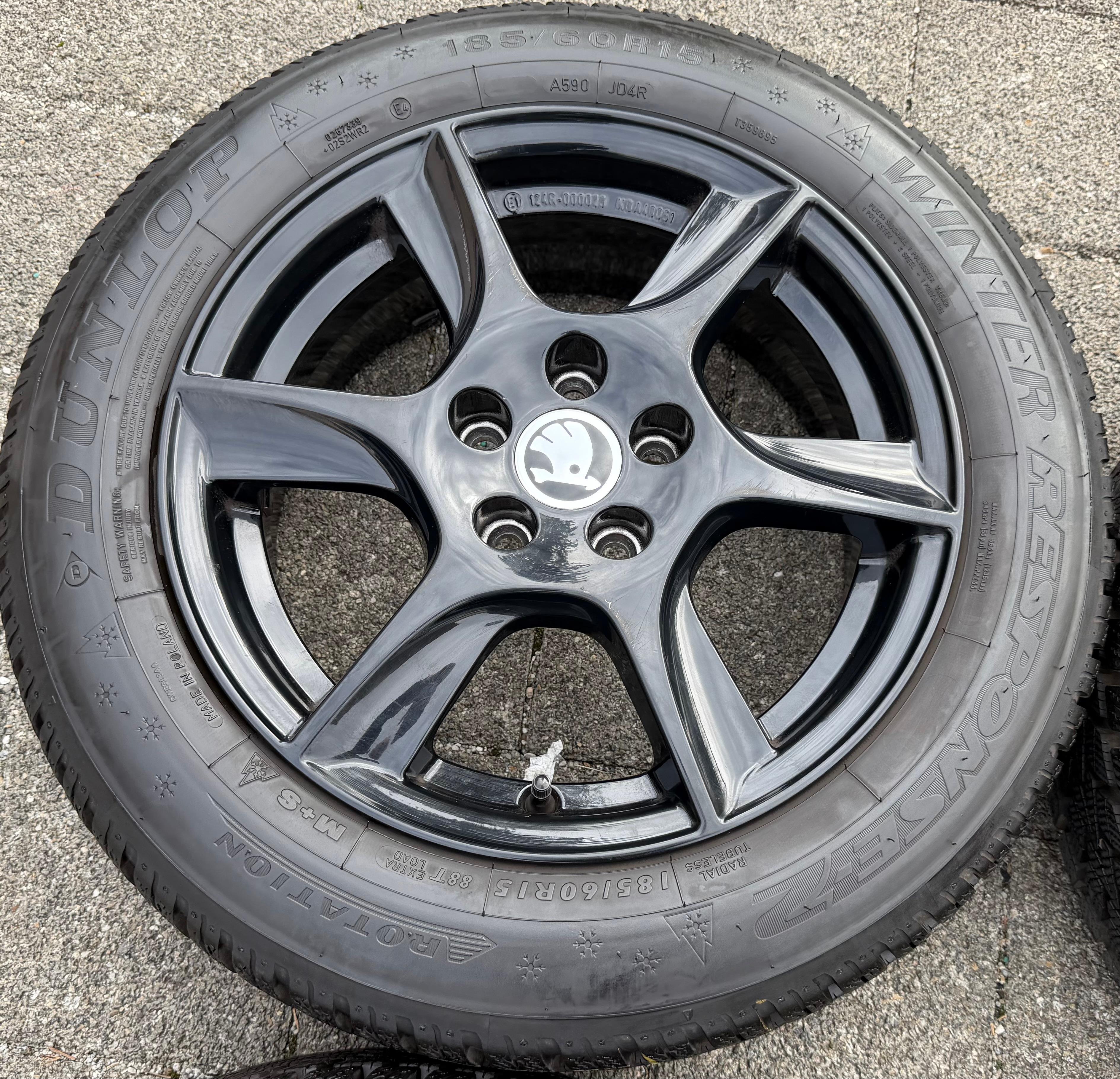 4 Alu Winterräder VW Polo 6R Seat Ibiza Skoda Fabia Rapdi 5J 185/60R15 88T