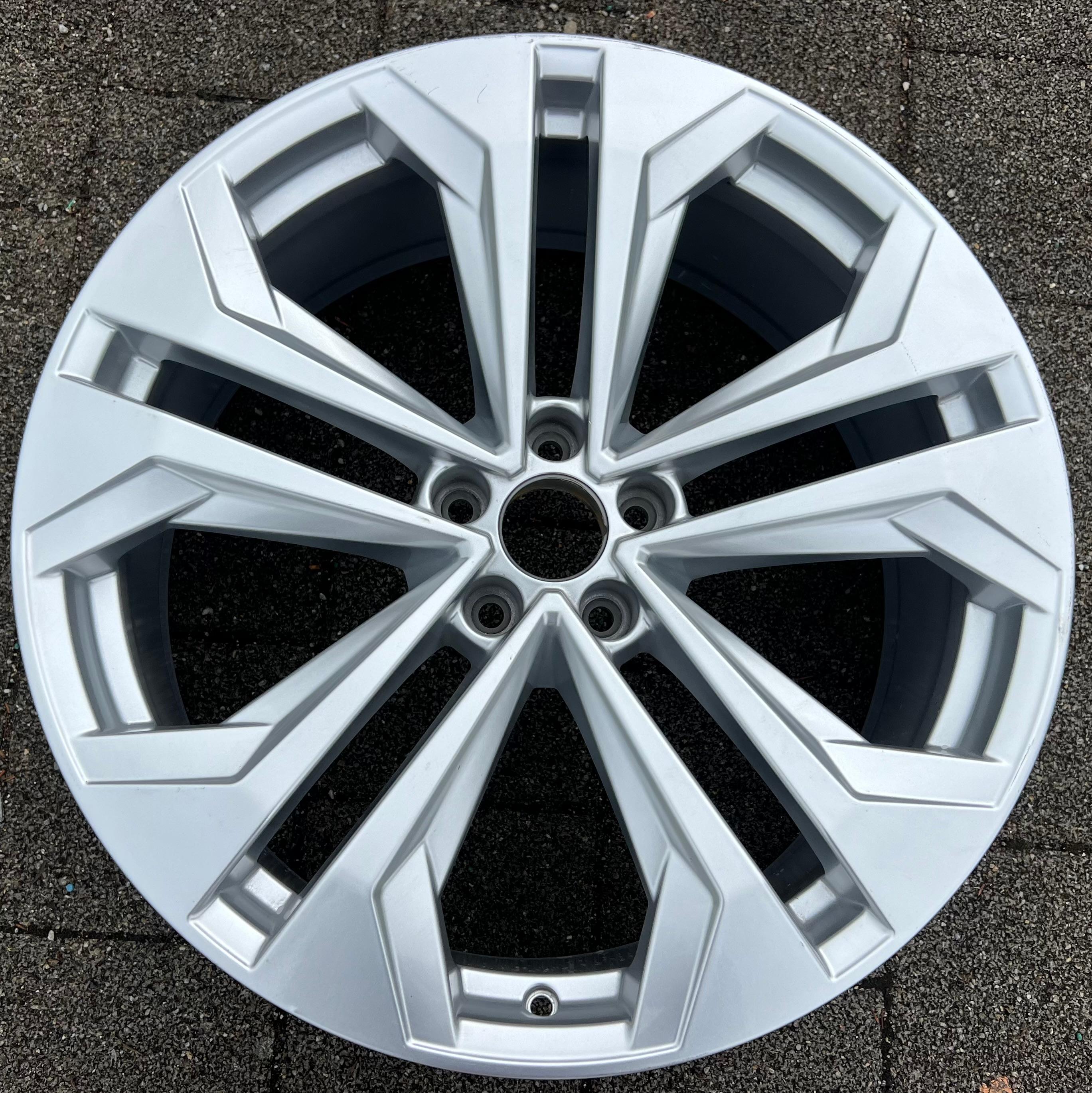 1 cerchio in lega originale da 21" per Audi A6 Allroad 4K 4K9 4K9601025 8,5x21 ET37, spedizione gratuita
