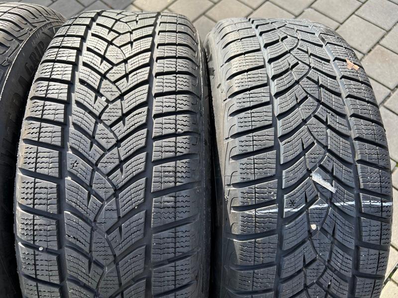 4 ALUMINIUM 17" WINTERWIELEN MERCEDES GLA 245G X156 2017 215/60R17 96H GOODYEAR