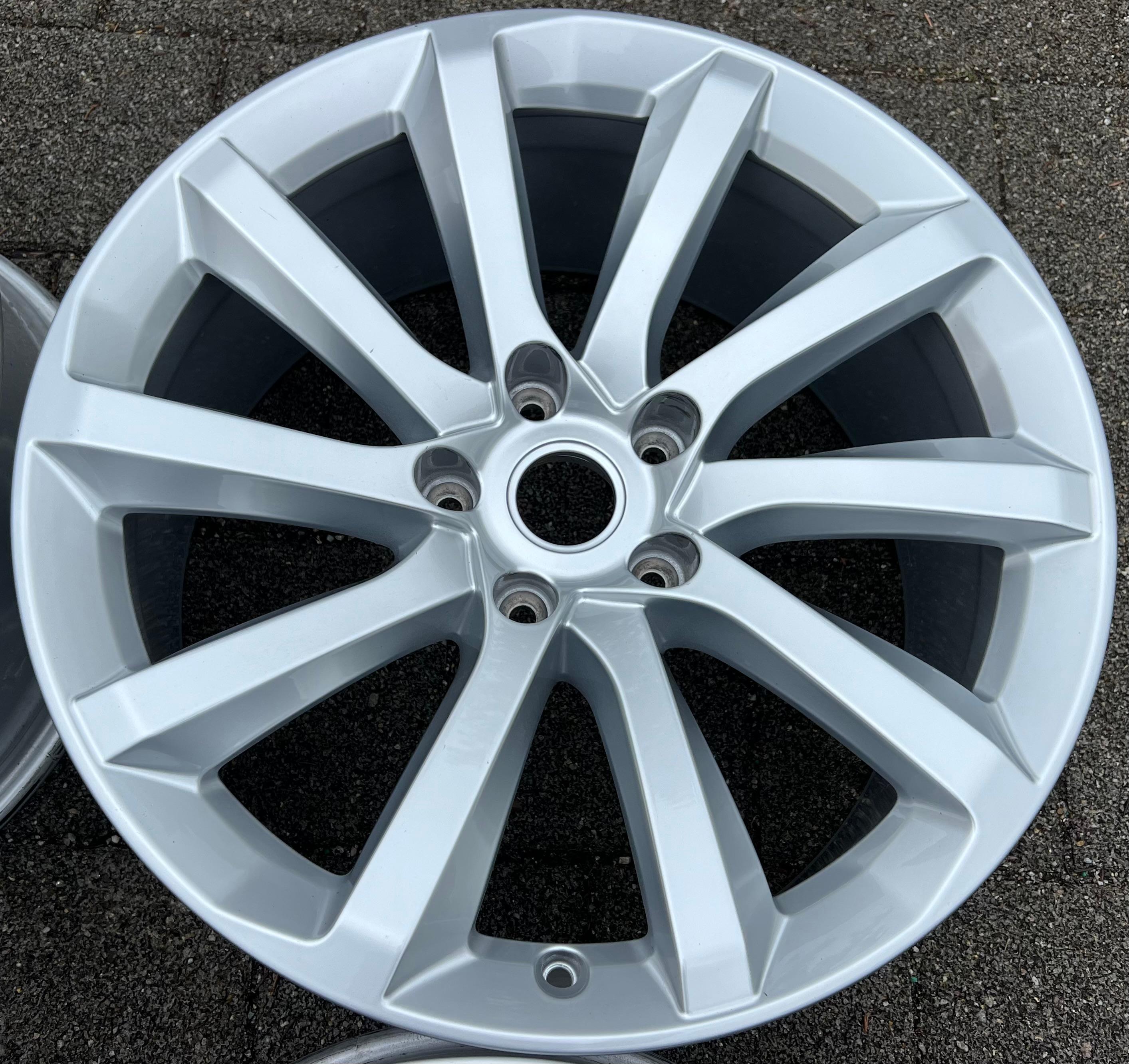 4 RUOTE ORIGINALI IN ALLUMINIO DA 20" BENTLEY BENTAYGA 36A601025A 9x20 ET28 FREEHOUSE
