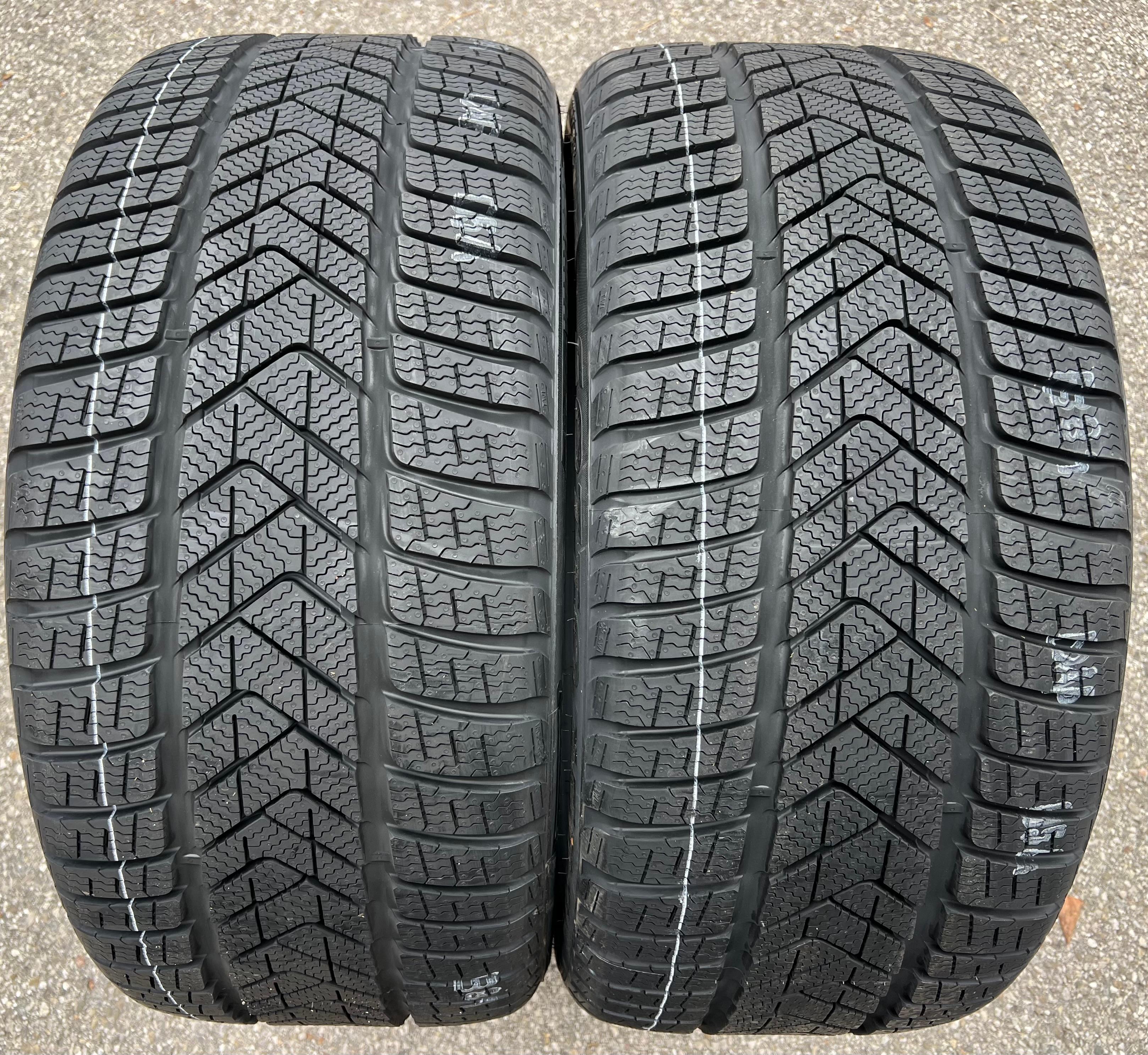 2 x 255/40R18 99V Winterreifen Pirelli Sottozero 3 Runflat 2022 NEU Freihaus