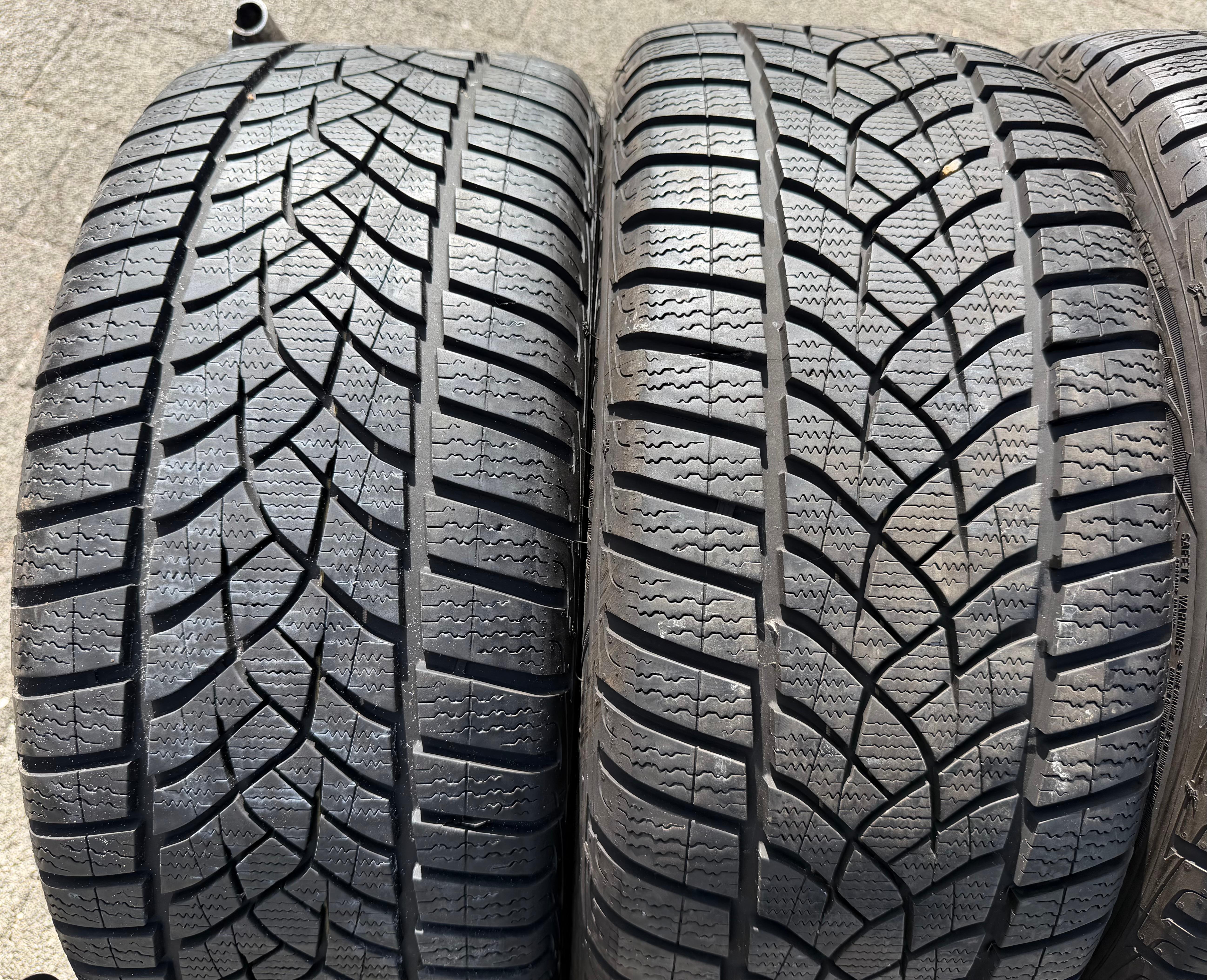 4 Original 18" Alu Winterräder Audi A5 S5 8W F5 245/40R18 97V 8W0601025EE Goodyear