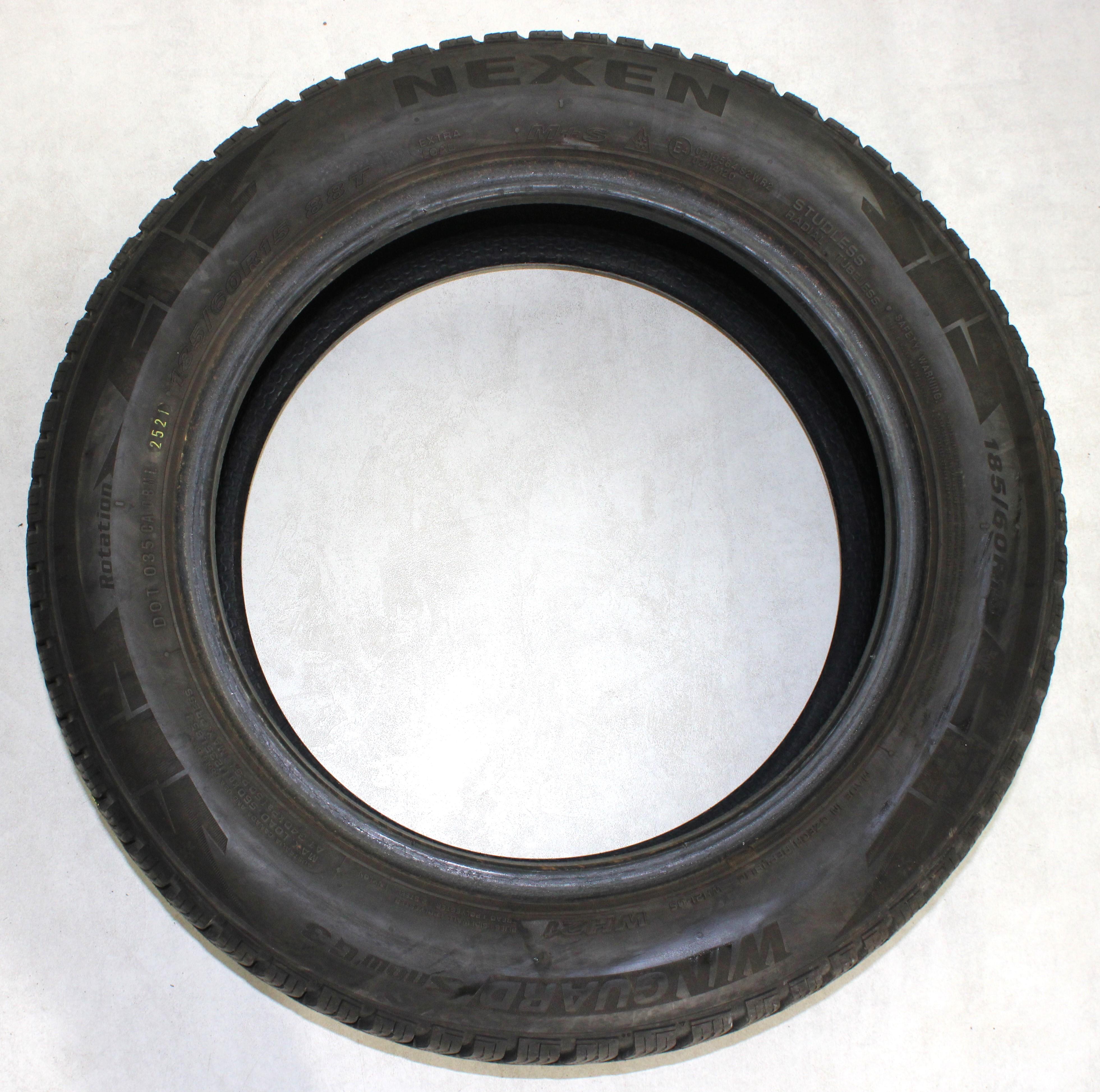 4 x 185/60R15 88T pneus hiver Nexen Winguard Snow G3 WH21 7-7,5 mm 2021