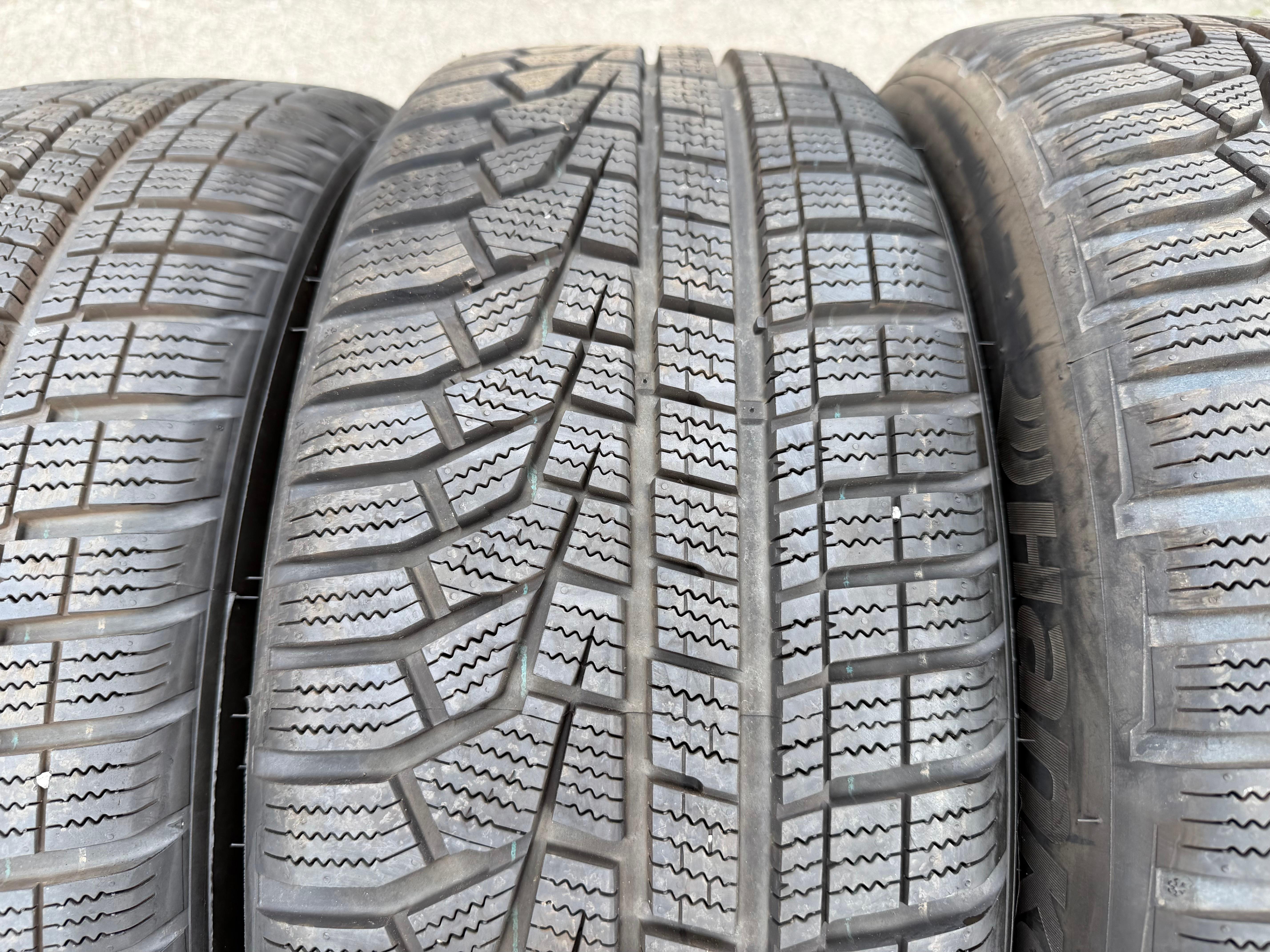 4 Original 17" Alu Winterräder Audi A1 CITY Carver GBH 82A601025S 205/55R17 95V Hankook