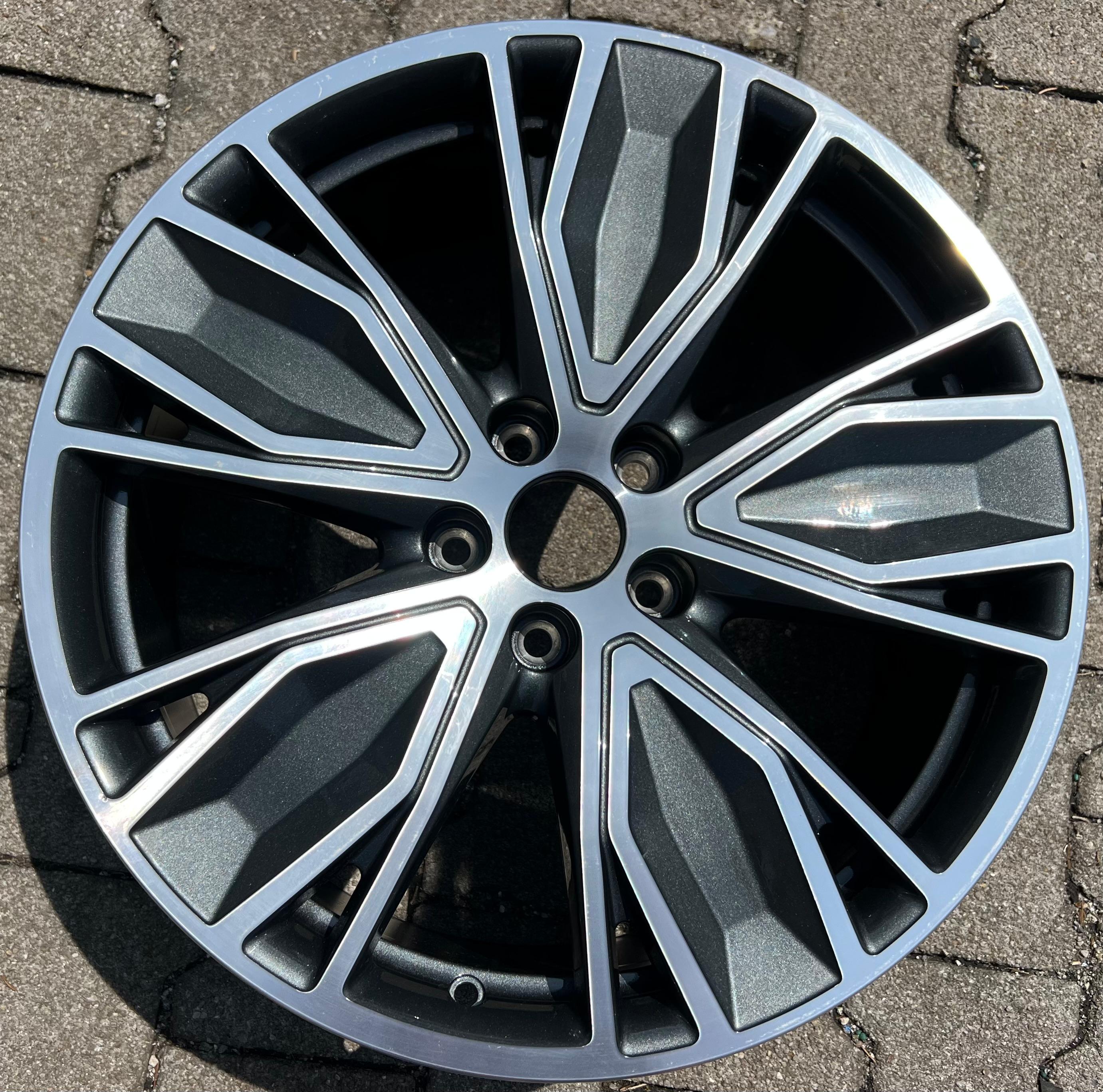 1 jante alu d'origine 19" pour Audi A5 S5 F2 B10 8B3601025AT 8x19 ET44, livraison gratuite