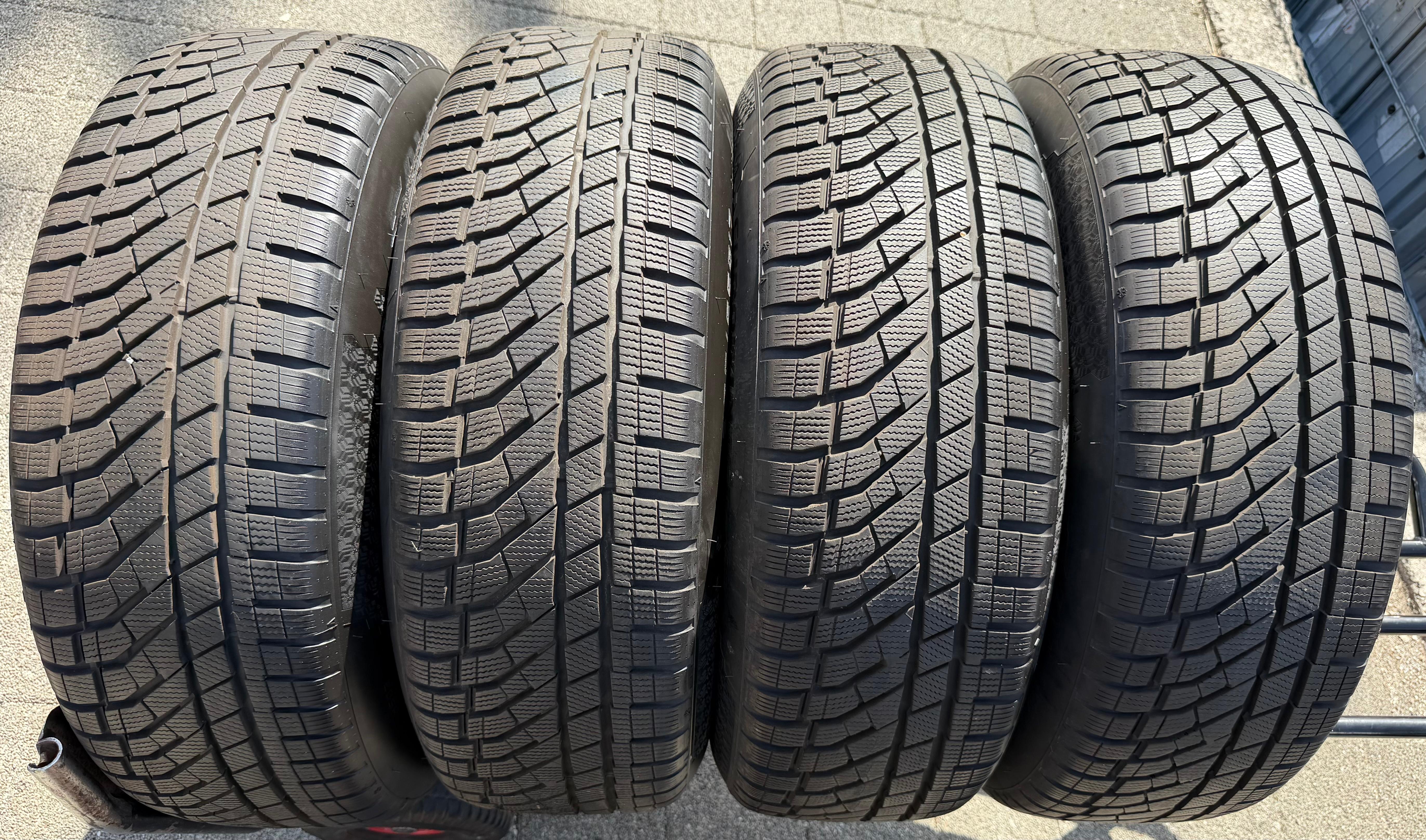 4 Original 17" Alu Winterräder Audi Q5 FY 80A601025J 7x17 ET34 235/65R17 108V 2025