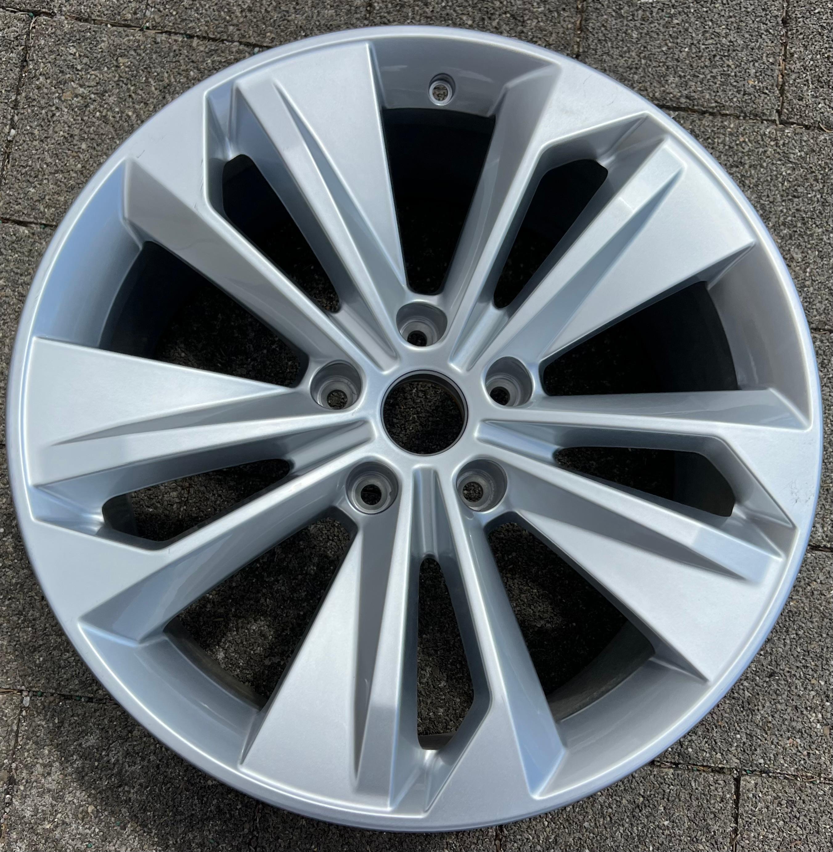 1 X ORIGINAL 20" ALUFELGE AUDI Q6 GF 85H601025BP 8,5x20 ET35 FREIHAUS