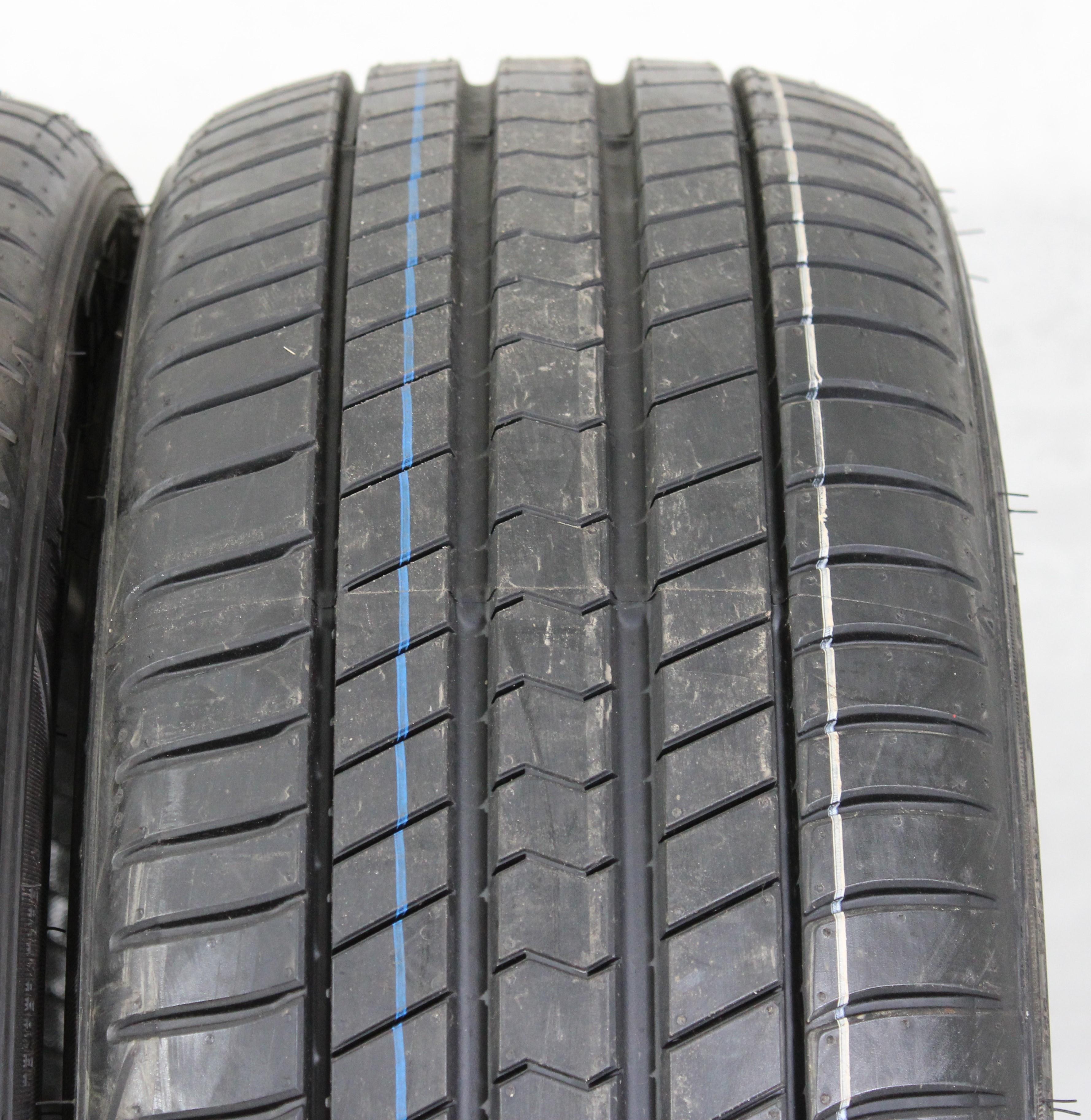 2 x 205/55R17 95W Sommerreifen Falken Azenis FK510A AO 2021/2022