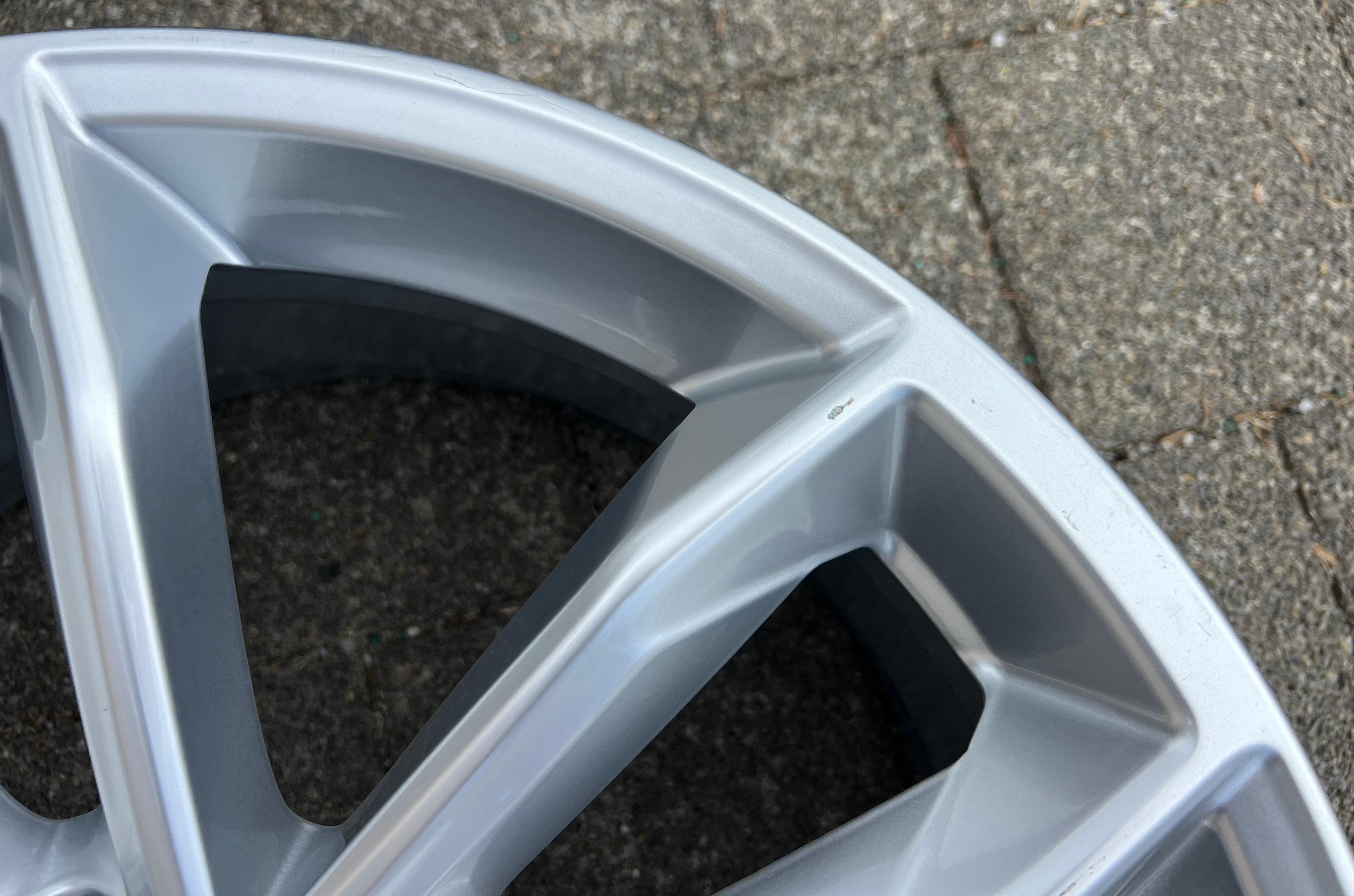 1 X ORIGINAL 19" ALUFELGE FELGE AUDI A5 S5 F9 8W 8W0601025DG 8,5x19 ET32 FREIHAUS