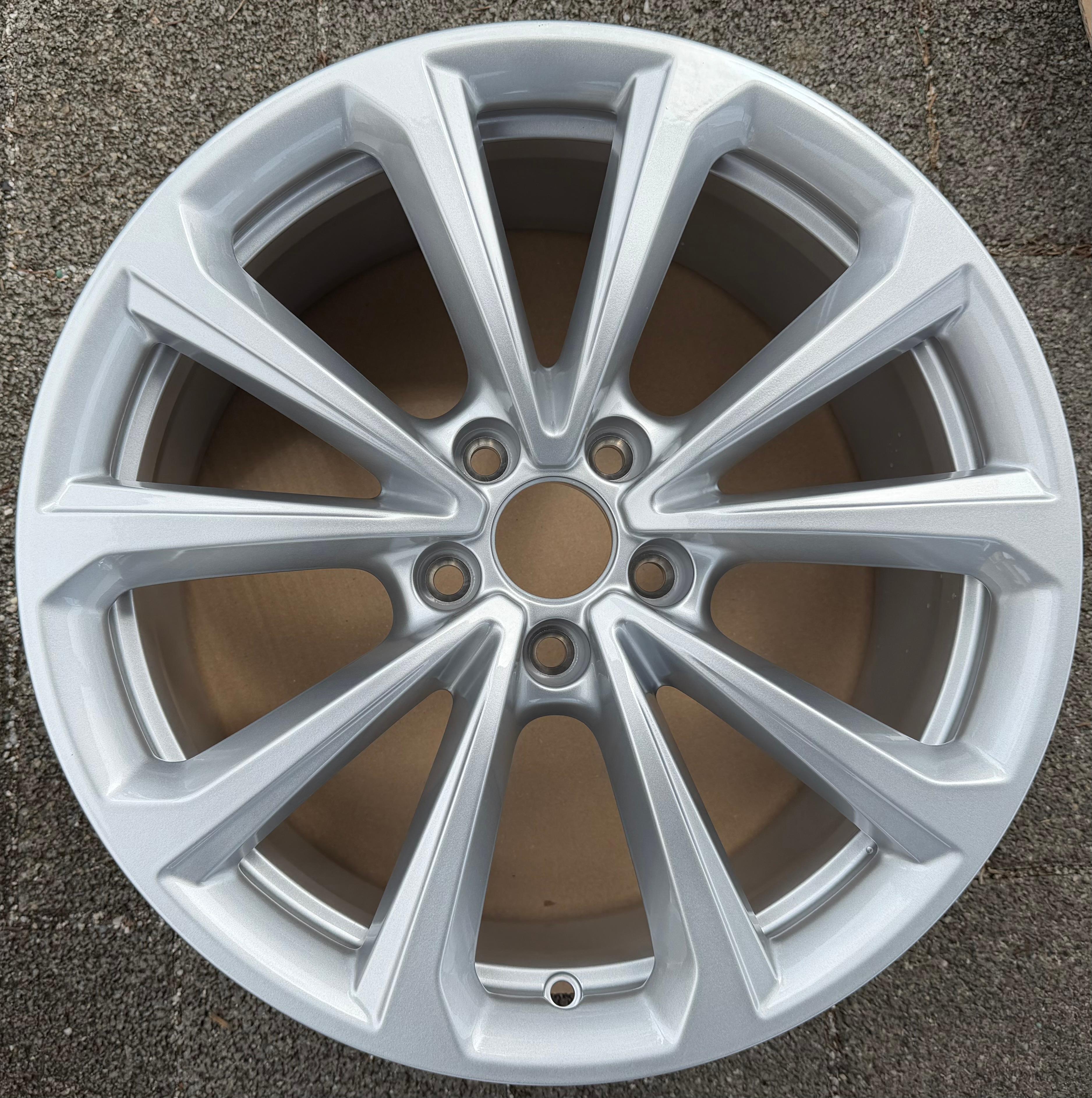 1 X ORIGINAL 18" ALUFELGE AUDI A5 S5 F2 B10 8B3601025D 8x18 ET40 FREIHAUS