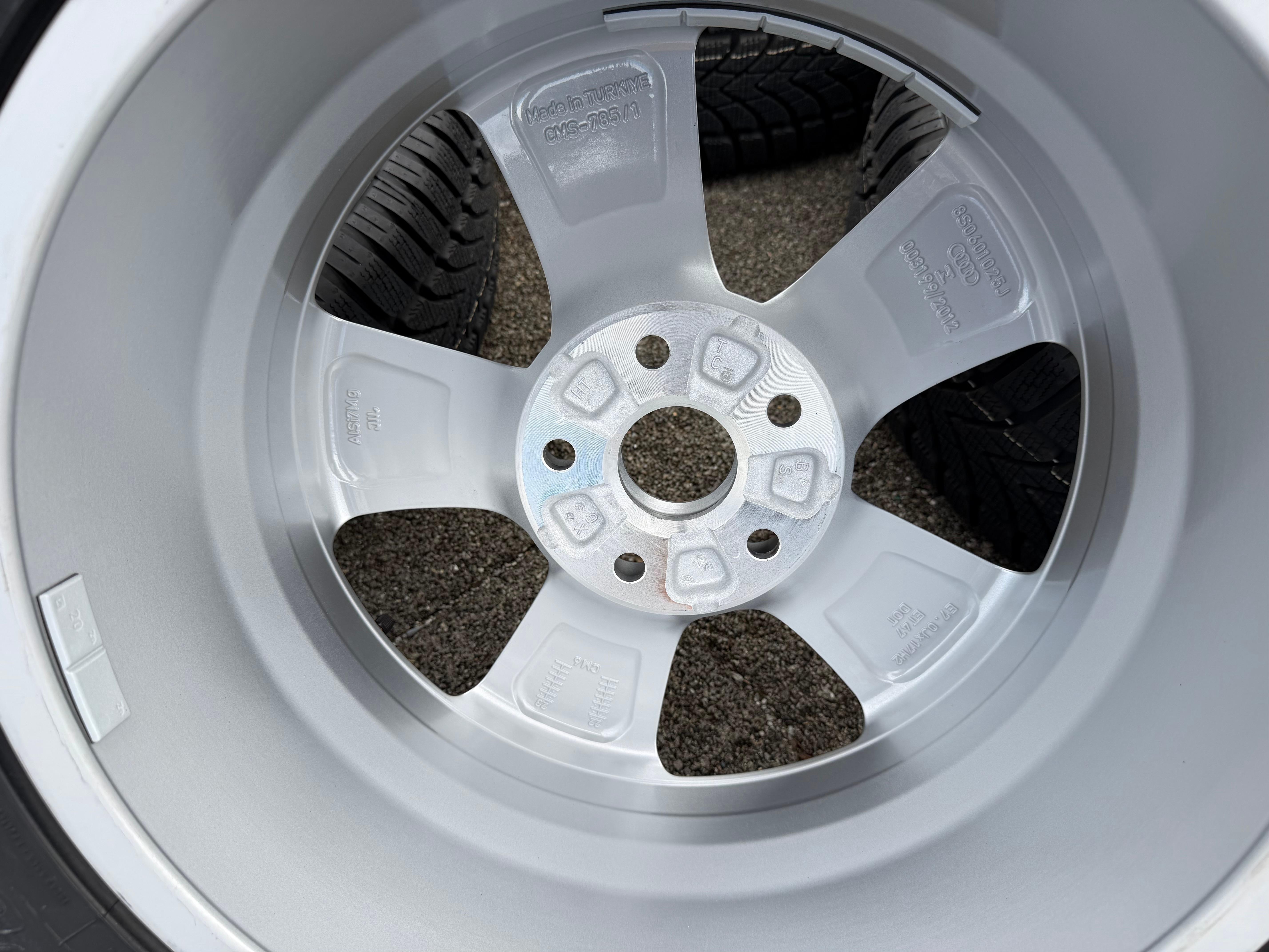 4 Orignal 17" Alu Winterräder Audi TT 8S 225/50R17 94H Dunlop 8S0601025J NEU