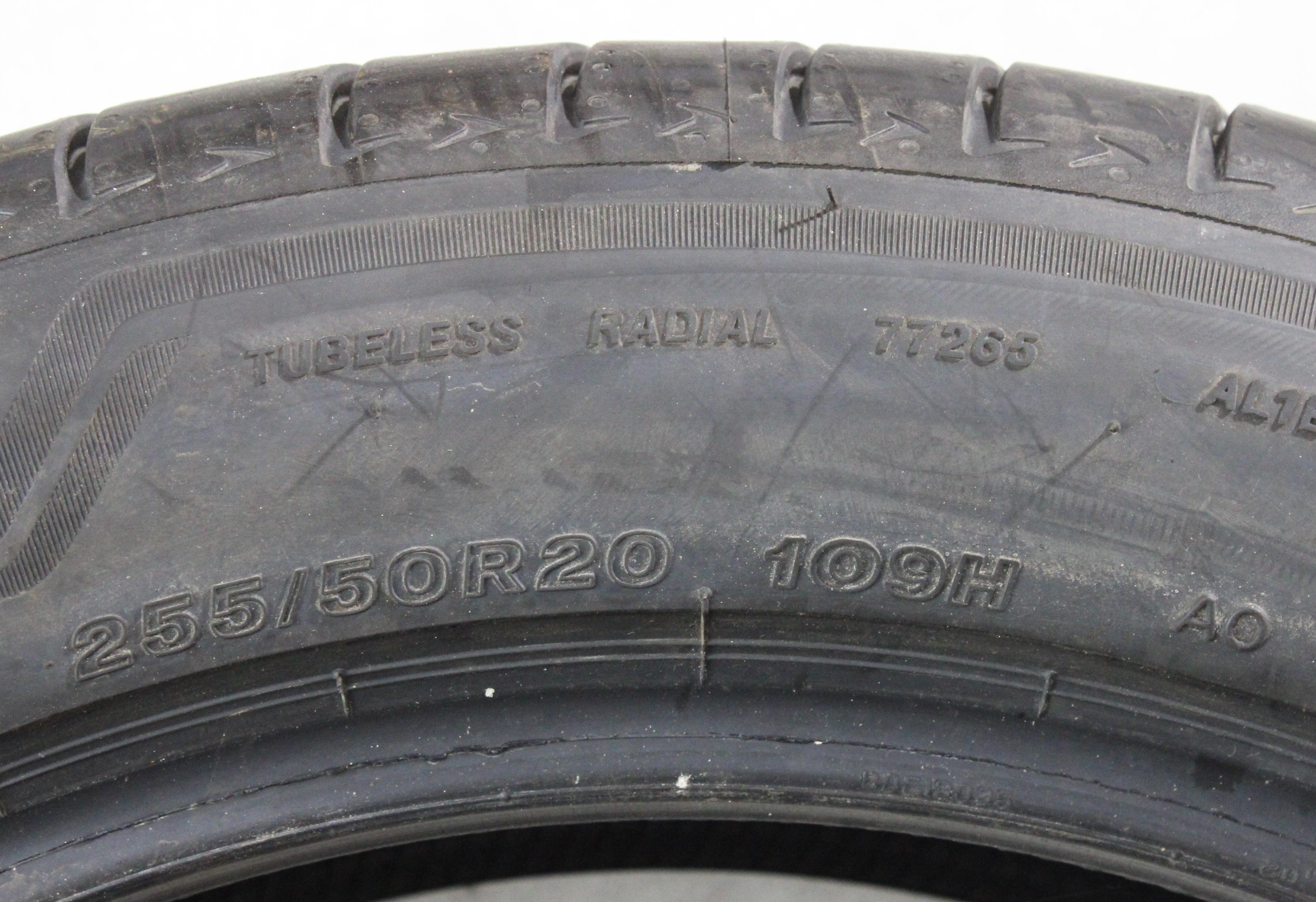 2 x 255/50R20 109H Sommerreifen Bridgestone Alenza 001 AO Volles Profil 2022