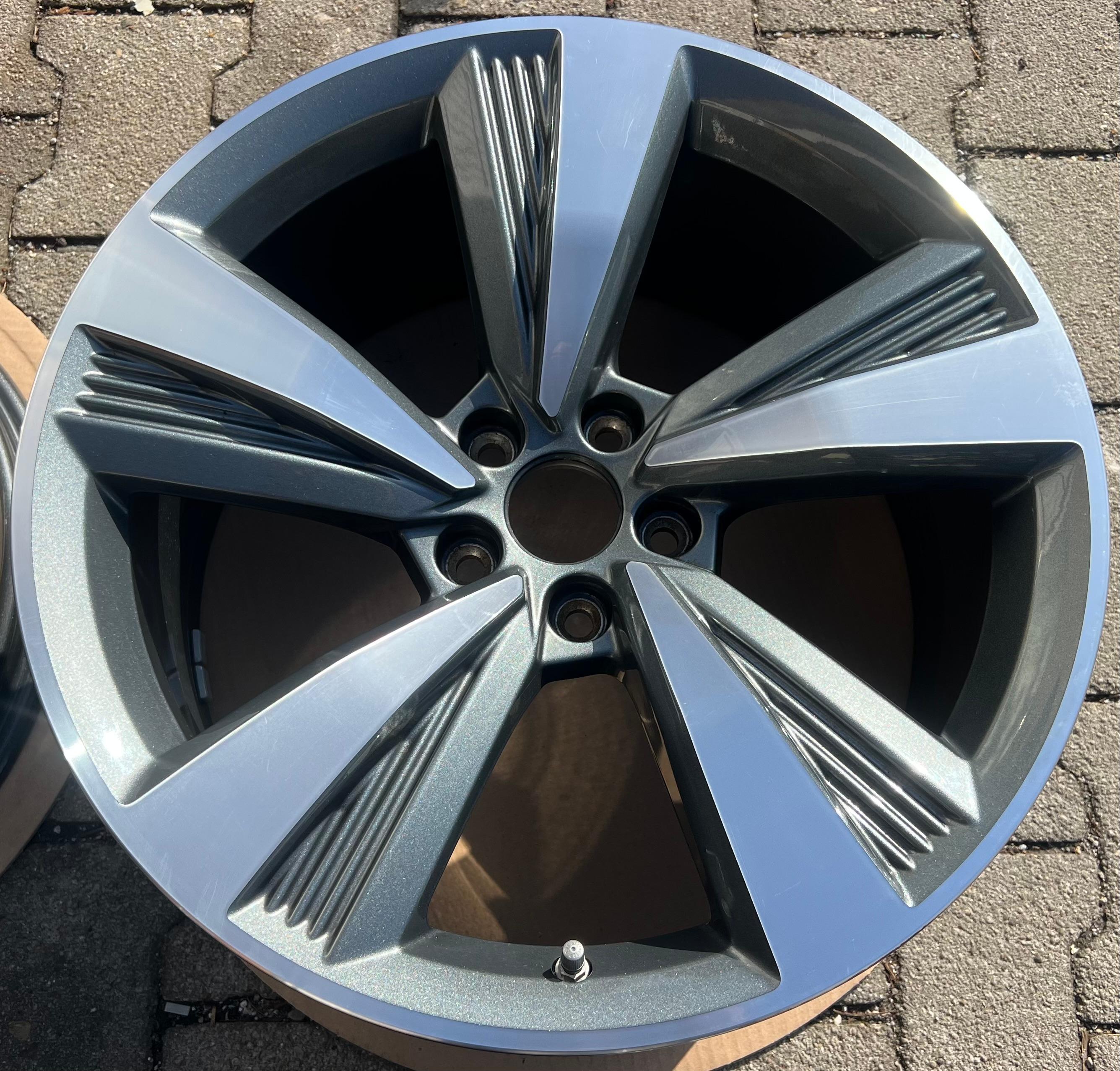4 ORIGINELE 19" ALUMINIUM WIELEN AUDI A8 4N 4N0601025C 9x19 ET34 FREIHAUS