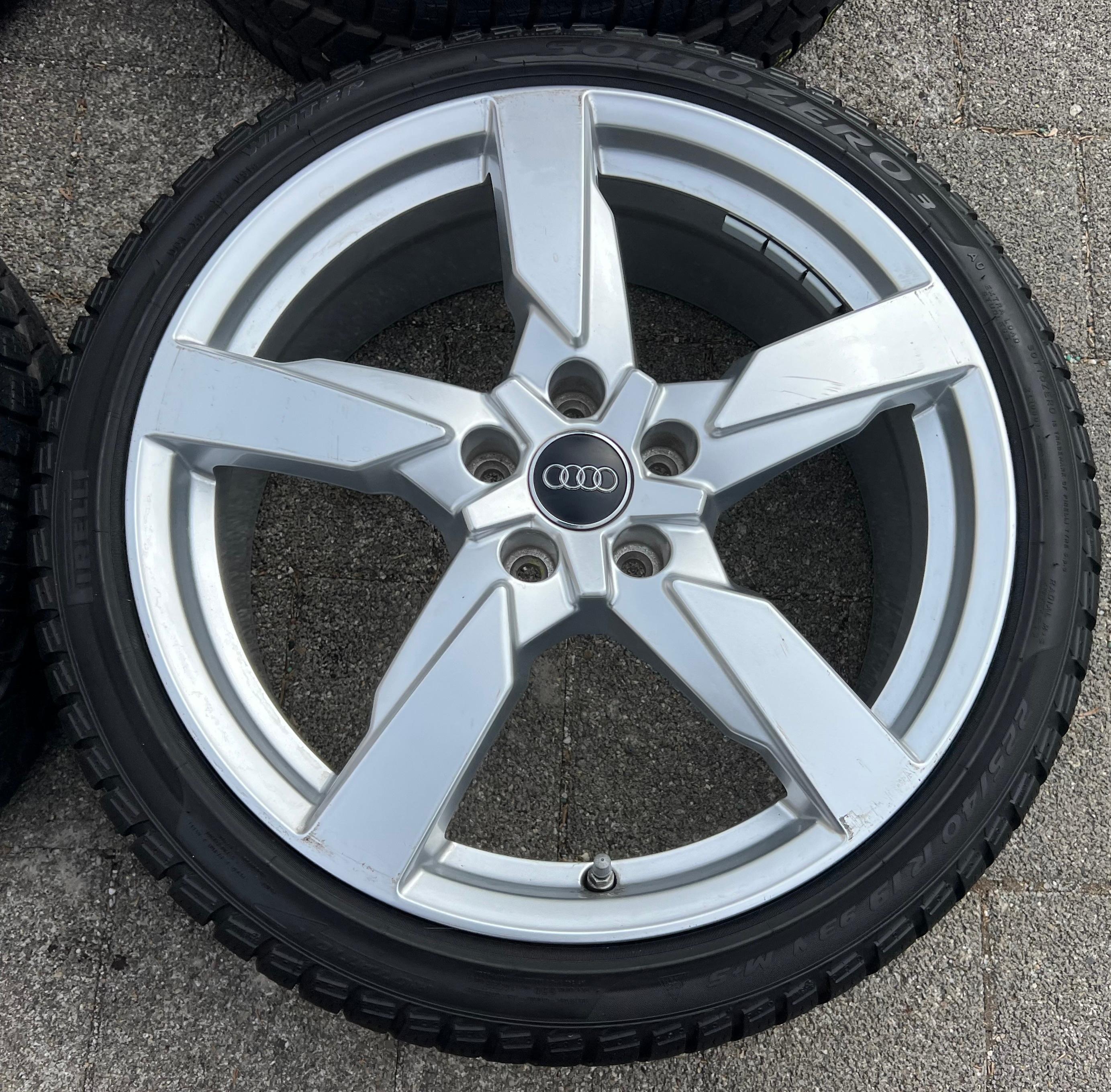 4 ORIGINELE 19" ALUMINIUM WINTERWIELEN AUDI TT TTS 8S 8S0601025AG 225/40R19 93V 2023 GRATIS VERZENDING